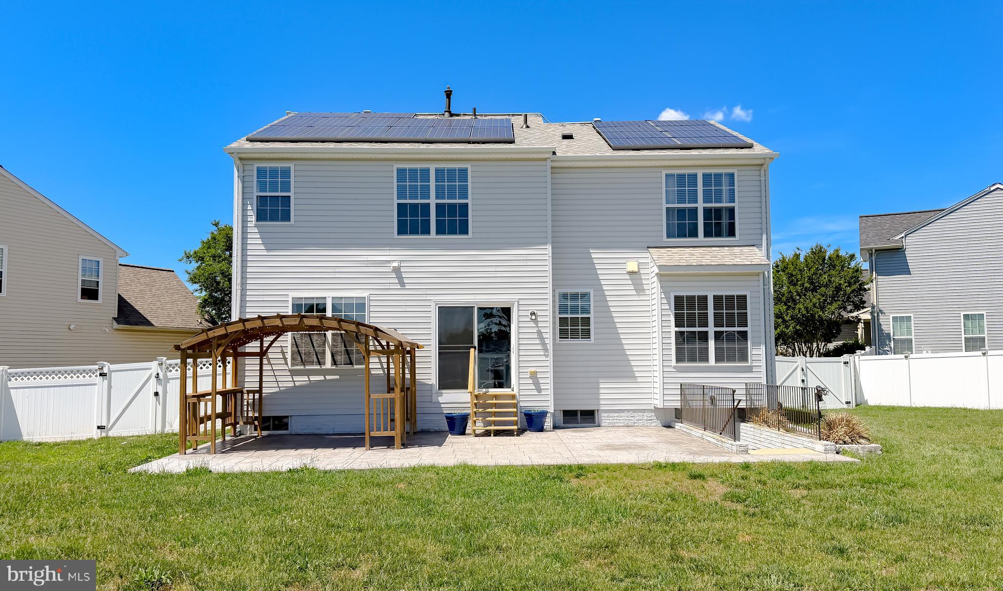 WESTBURY - Residential