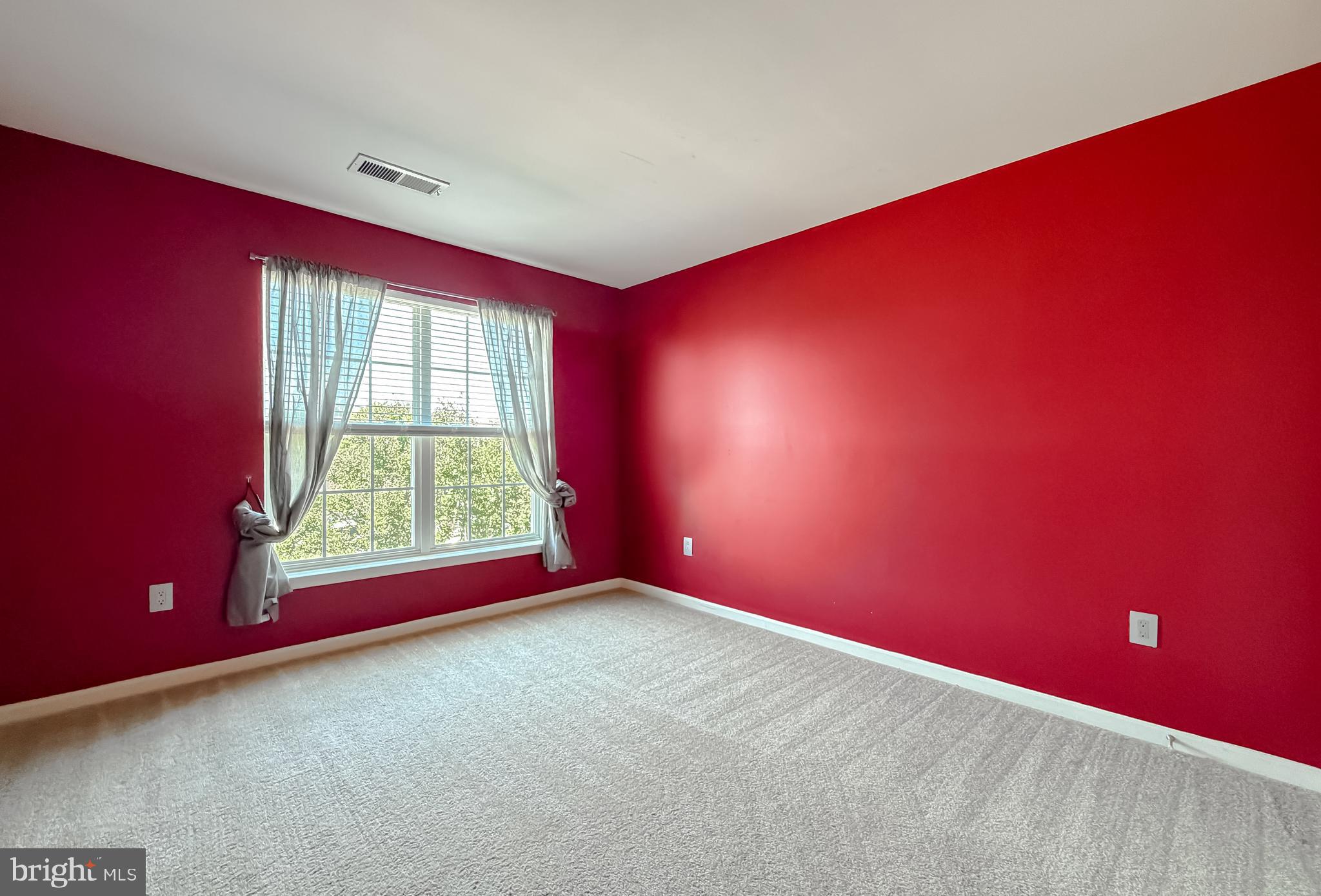 WESTBURY - Residential