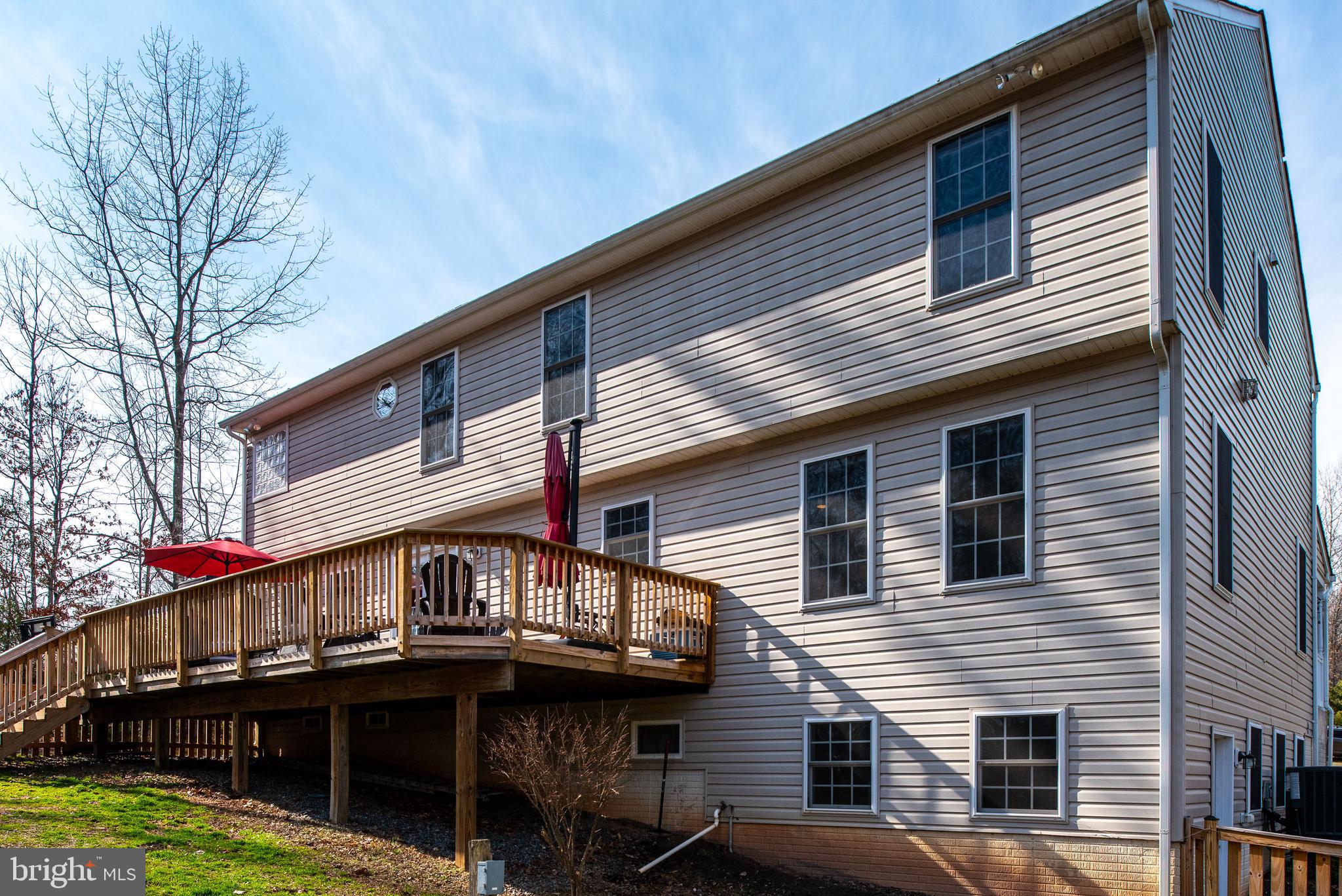 EQUESTRIAN ESTATES - Residential