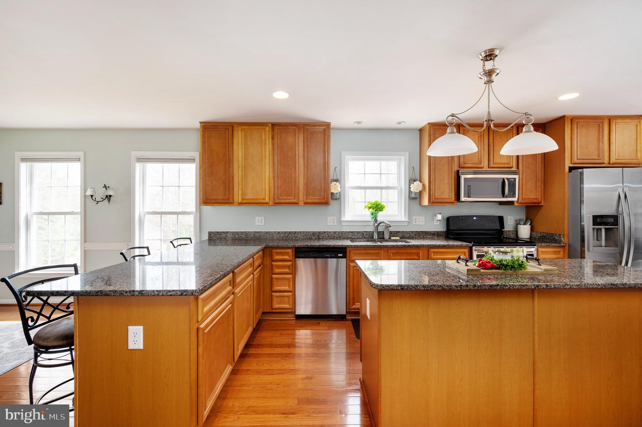 EQUESTRIAN ESTATES - Residential