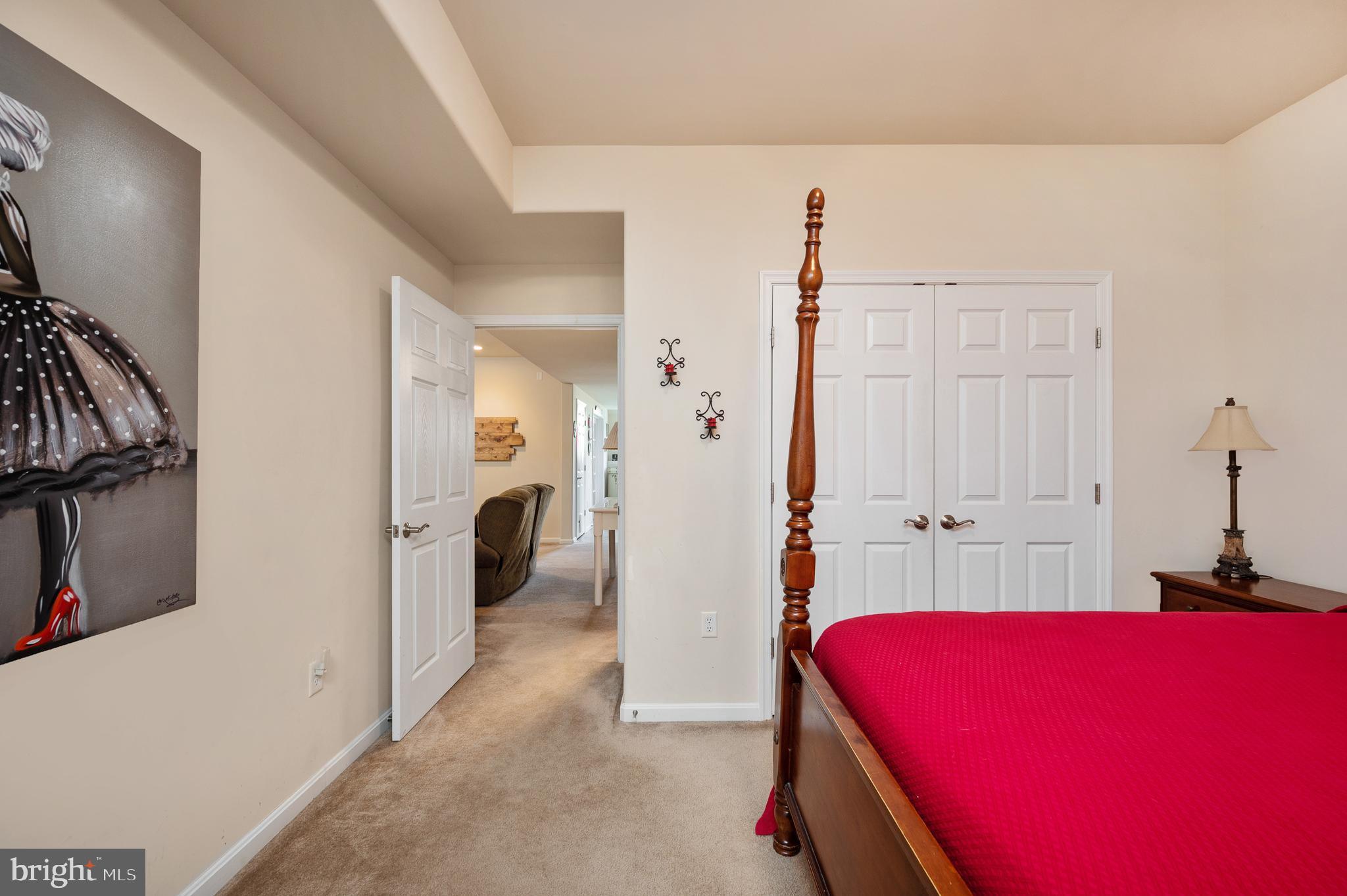 EQUESTRIAN ESTATES - Residential