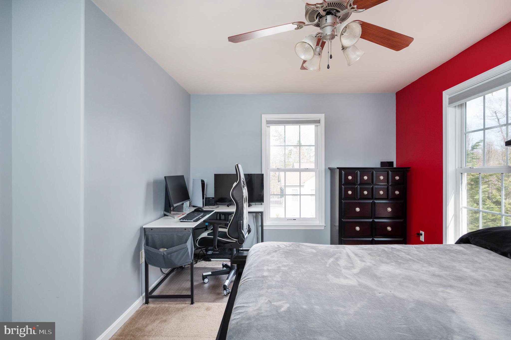 EQUESTRIAN ESTATES - Residential