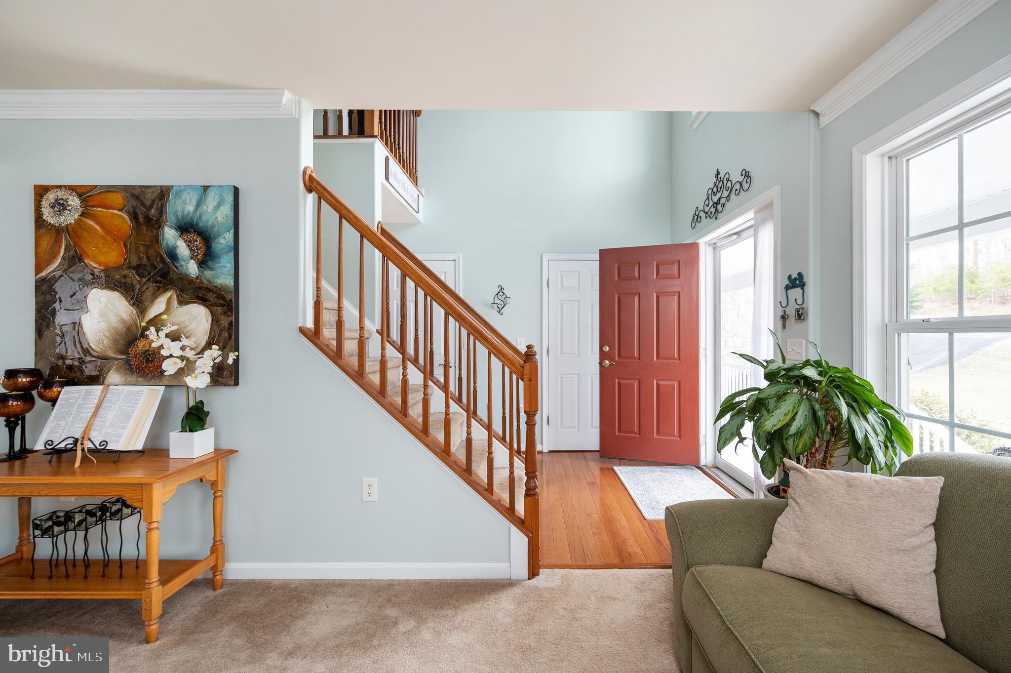 EQUESTRIAN ESTATES - Residential