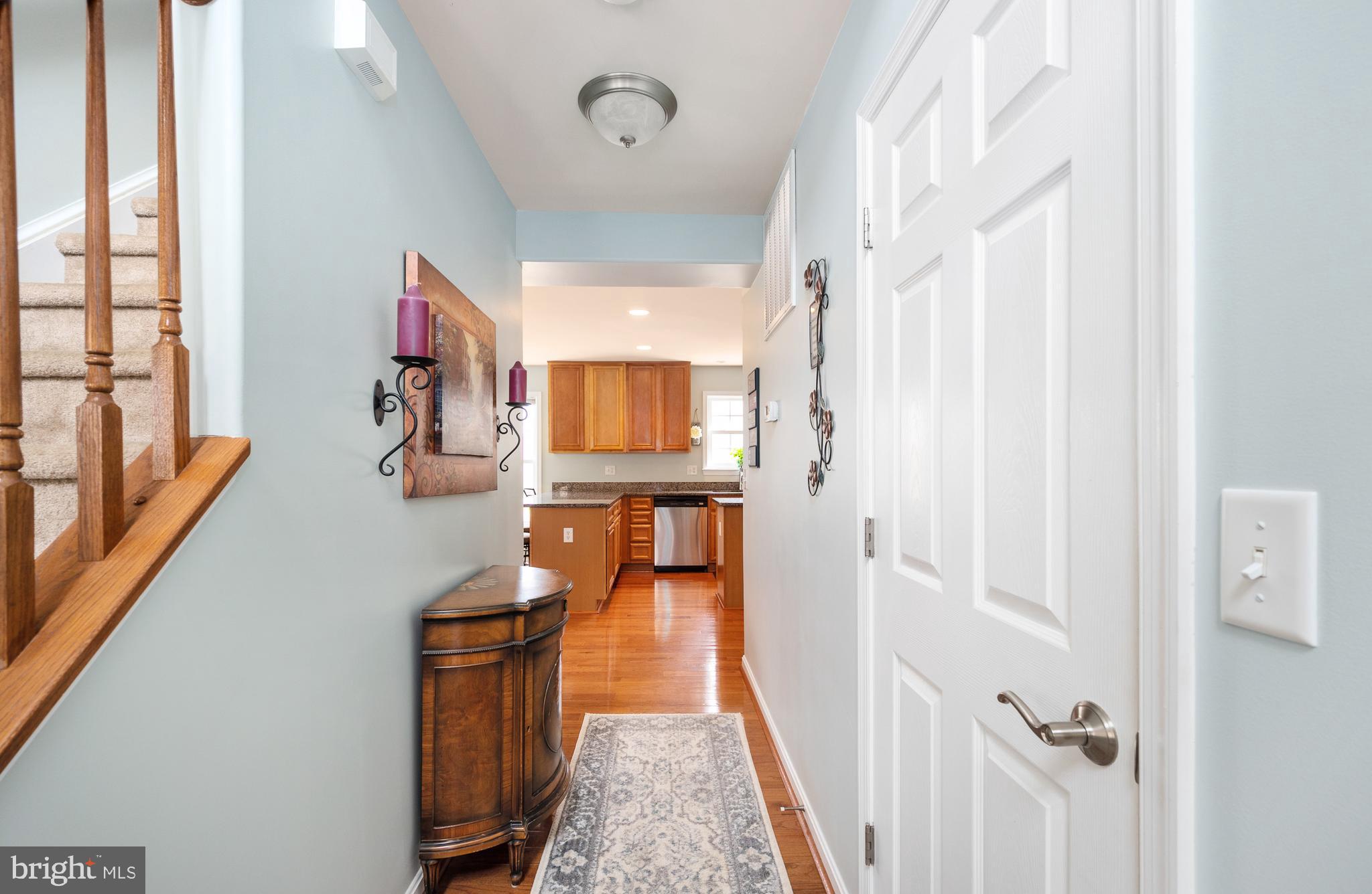 EQUESTRIAN ESTATES - Residential