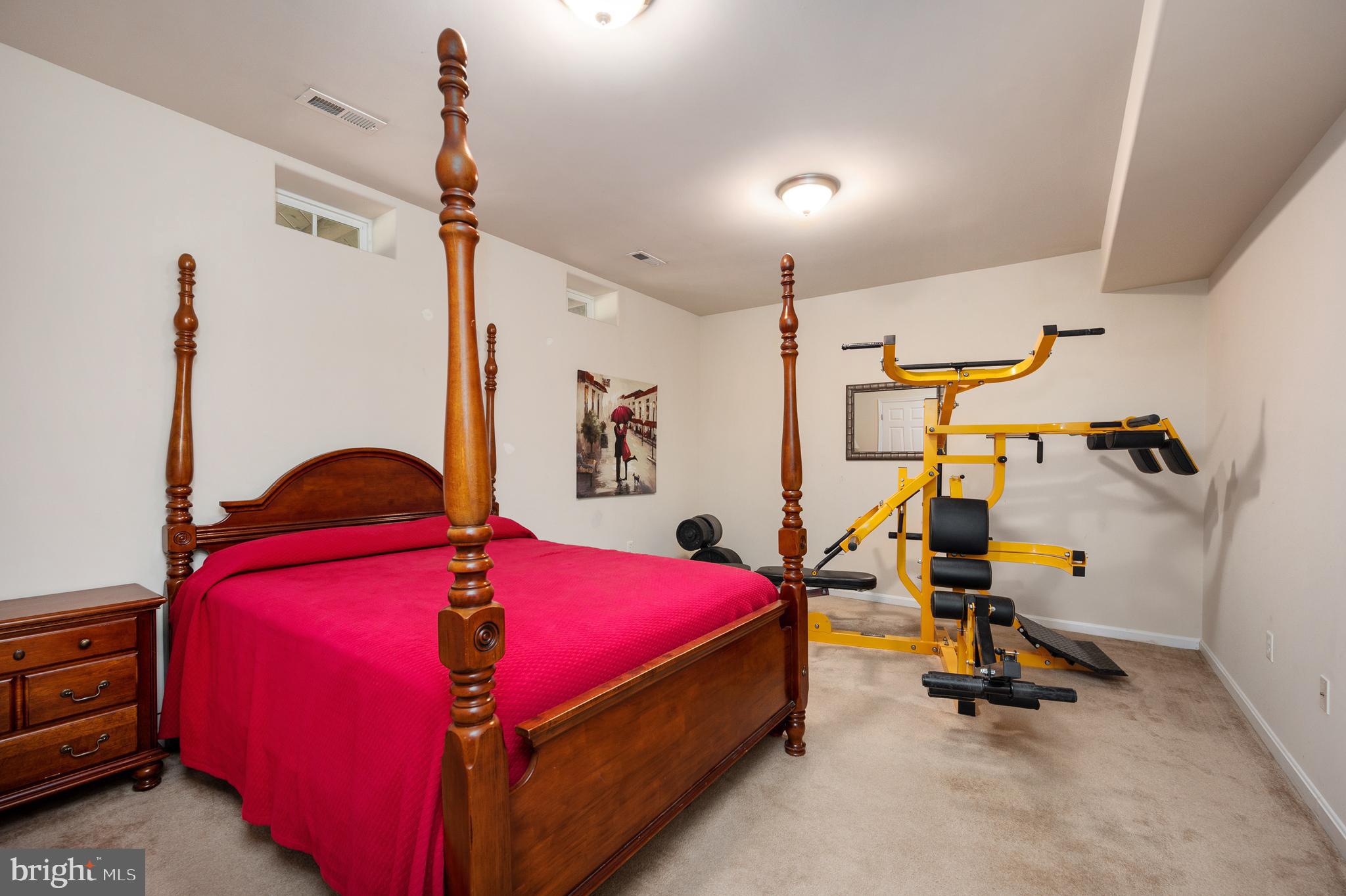 EQUESTRIAN ESTATES - Residential