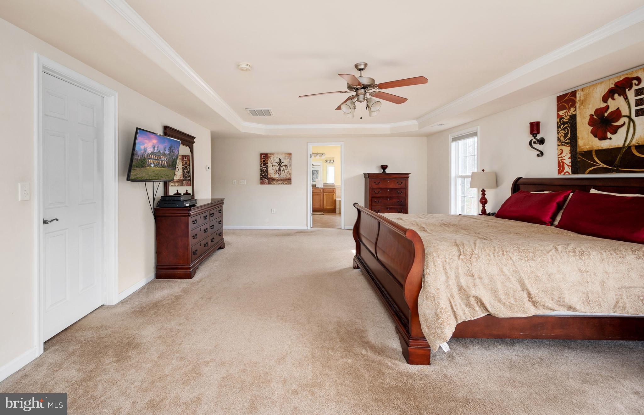 EQUESTRIAN ESTATES - Residential