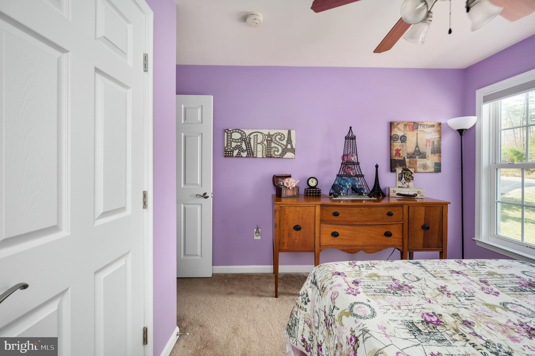 EQUESTRIAN ESTATES - Residential