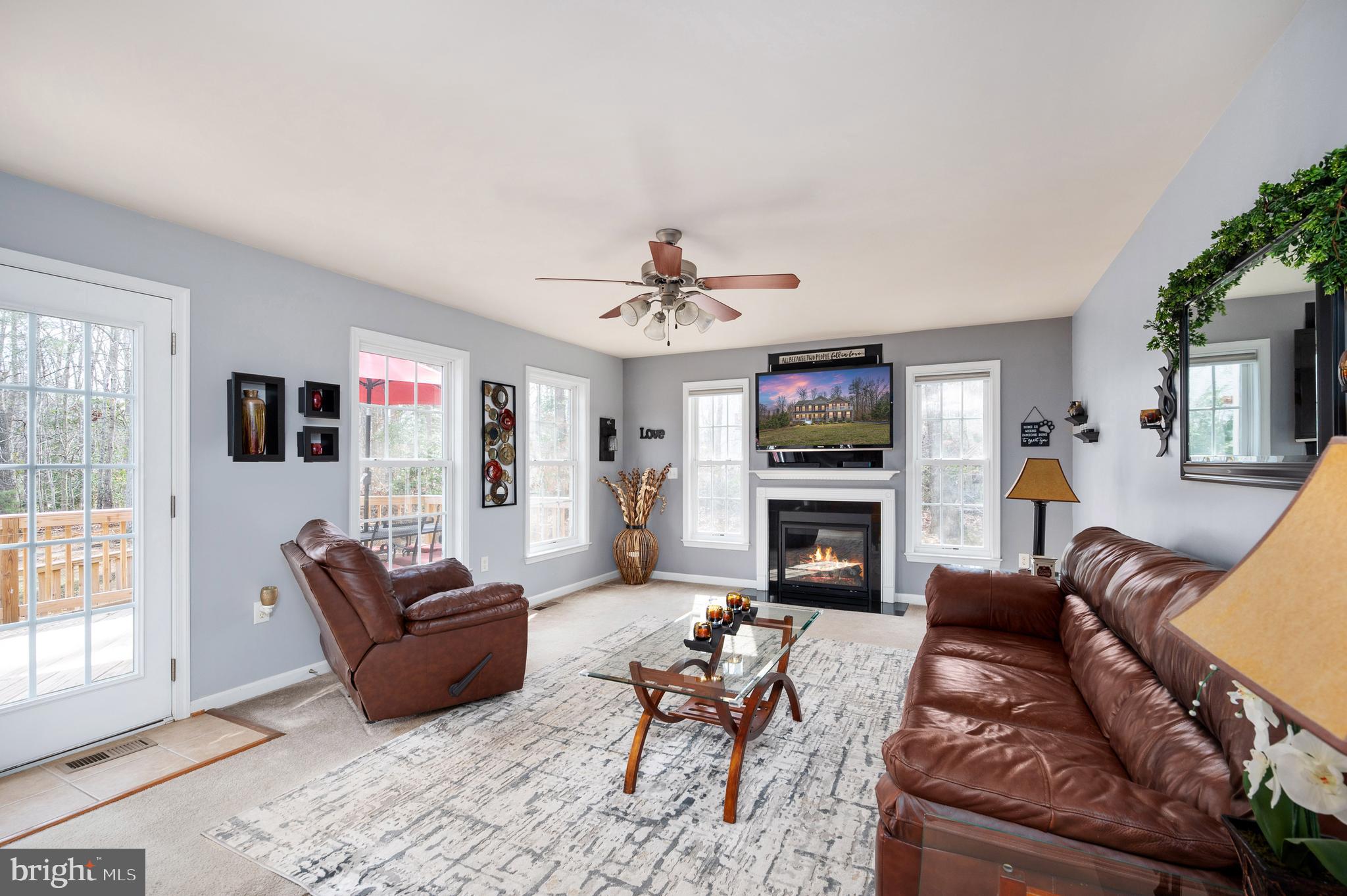 EQUESTRIAN ESTATES - Residential