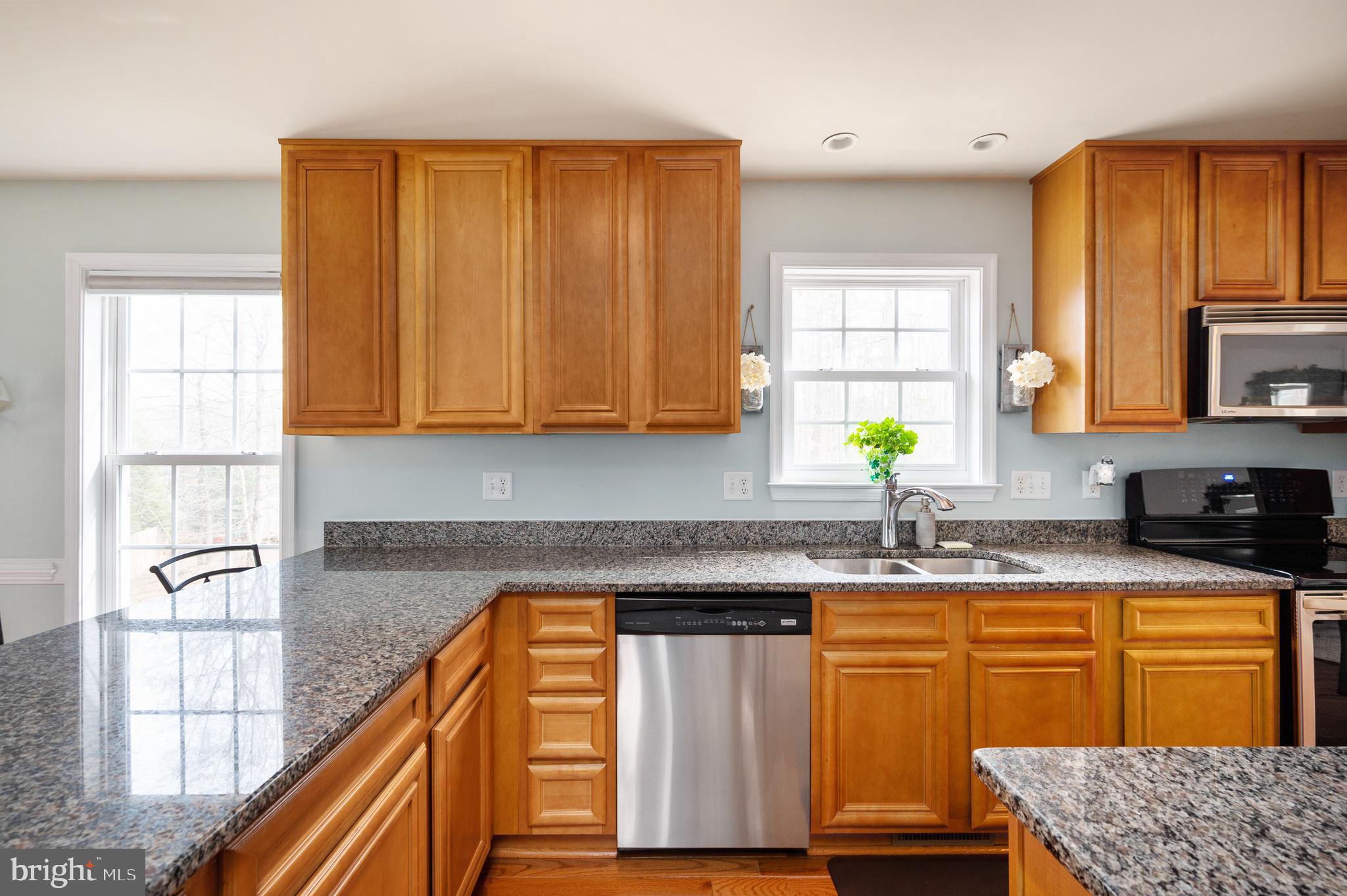 EQUESTRIAN ESTATES - Residential