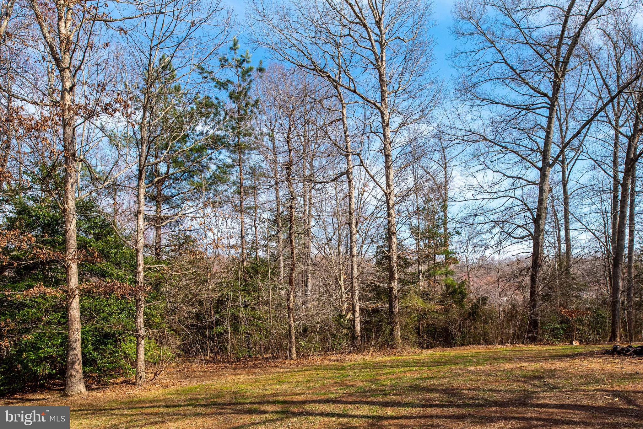 EQUESTRIAN ESTATES - Residential