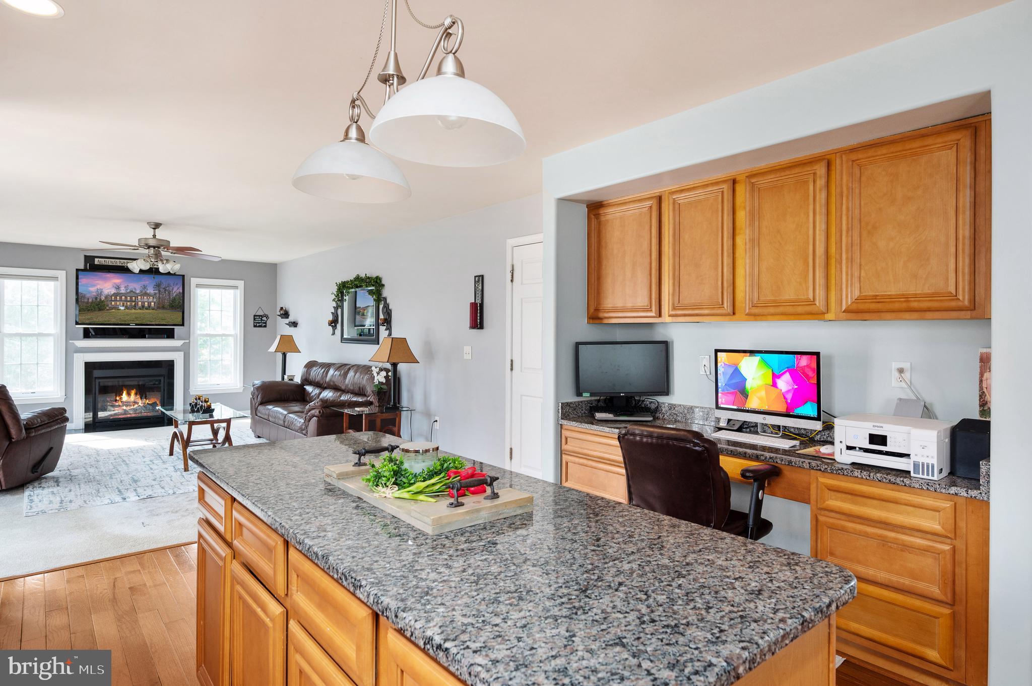 EQUESTRIAN ESTATES - Residential