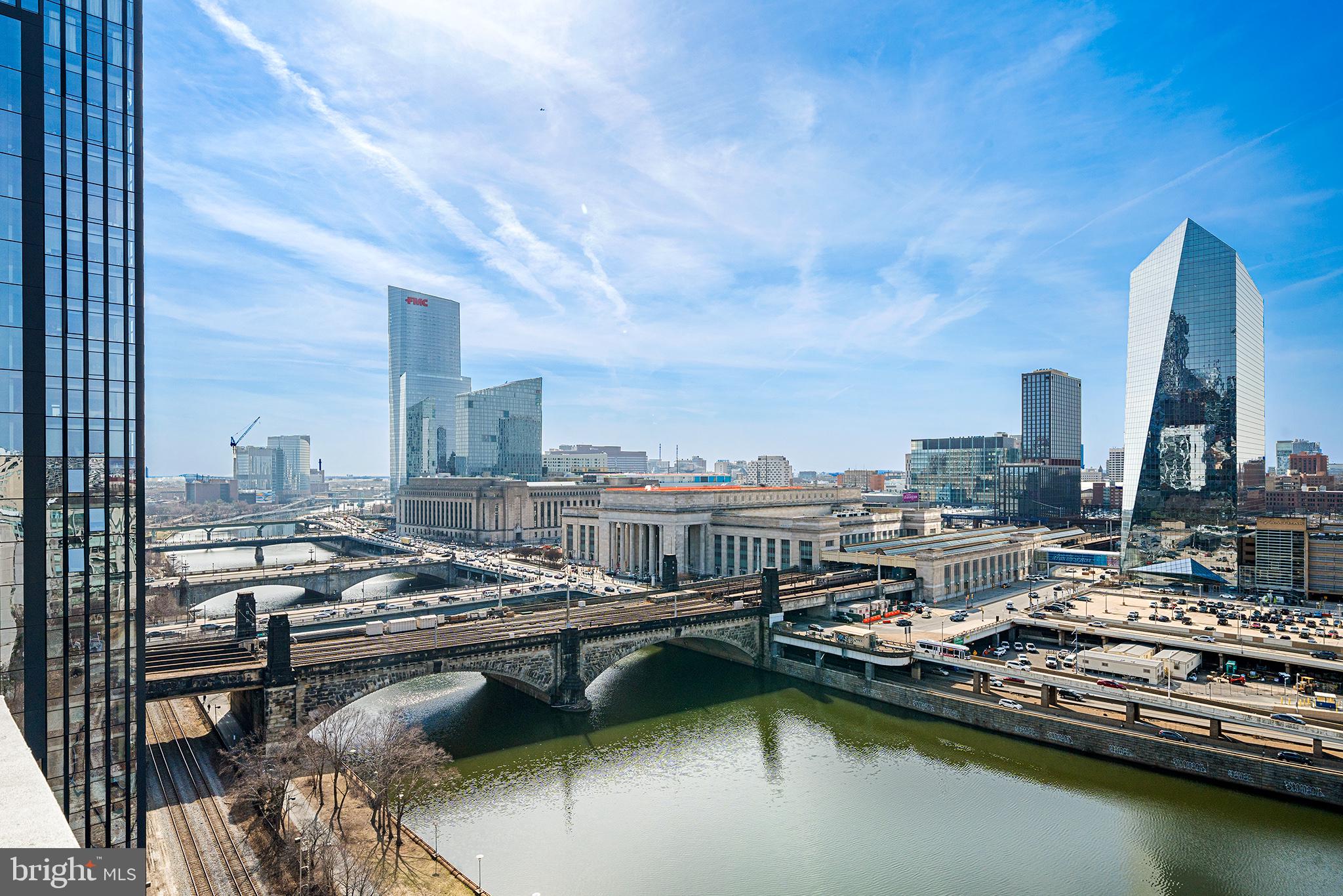 LOGAN CIRCLE - Residential