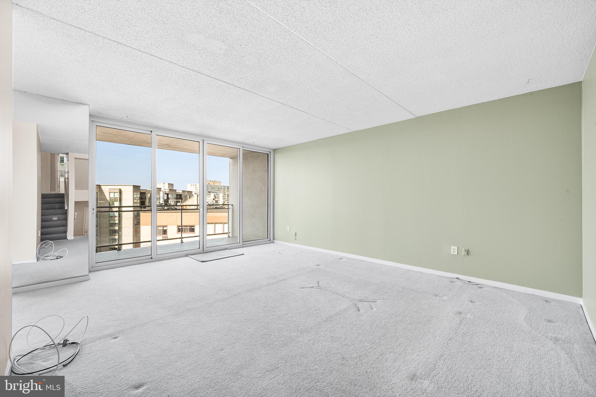 LOGAN CIRCLE - Residential