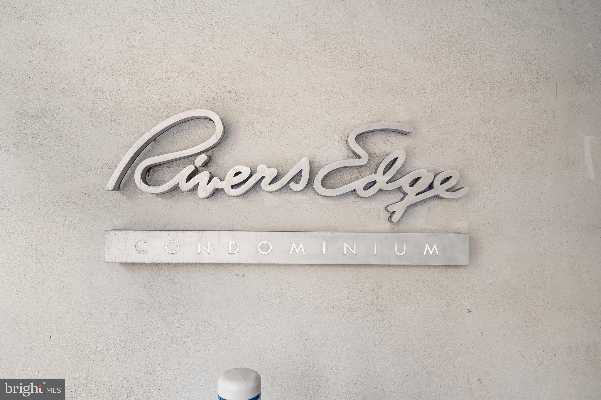 LOGAN CIRCLE - Residential