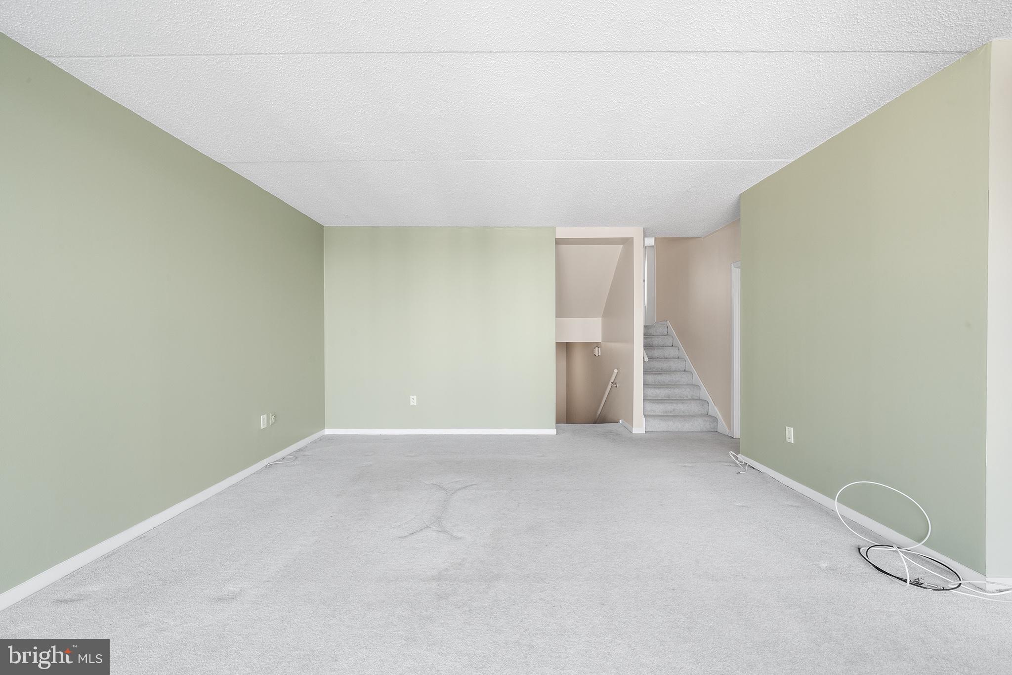 LOGAN CIRCLE - Residential