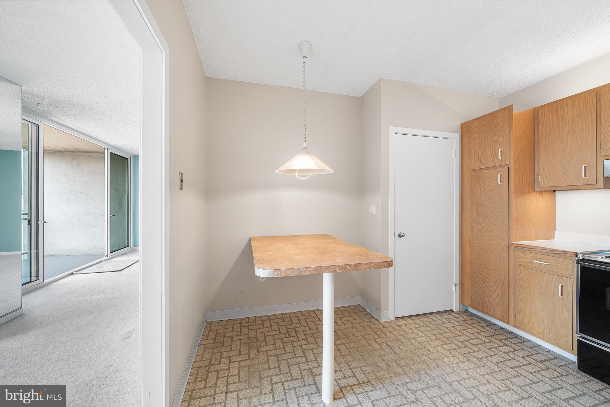 LOGAN CIRCLE - Residential