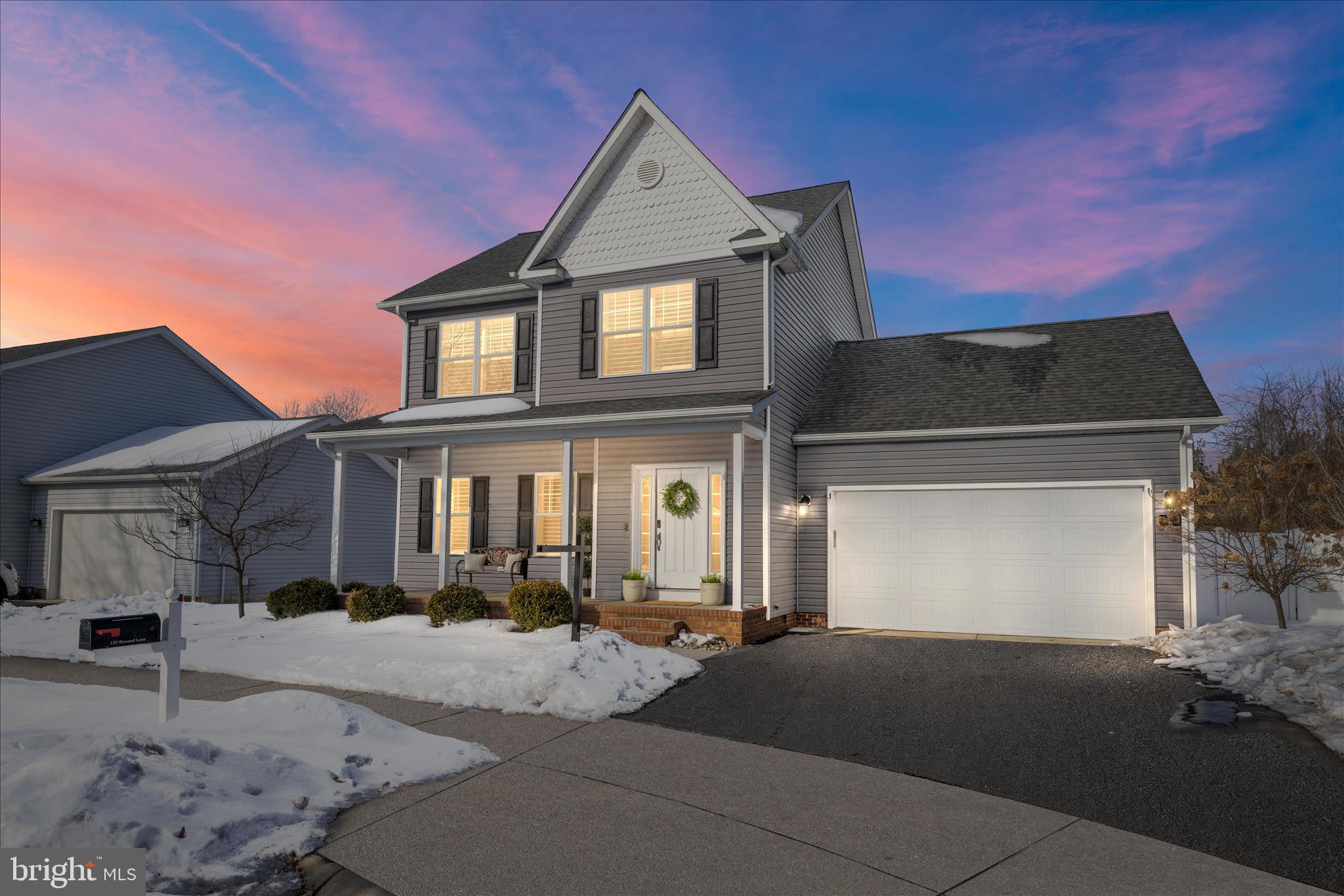 THE MEADOWS - Residential