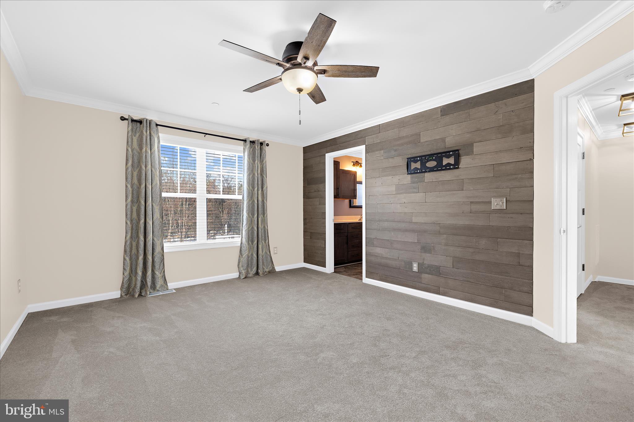 THE MEADOWS - Residential