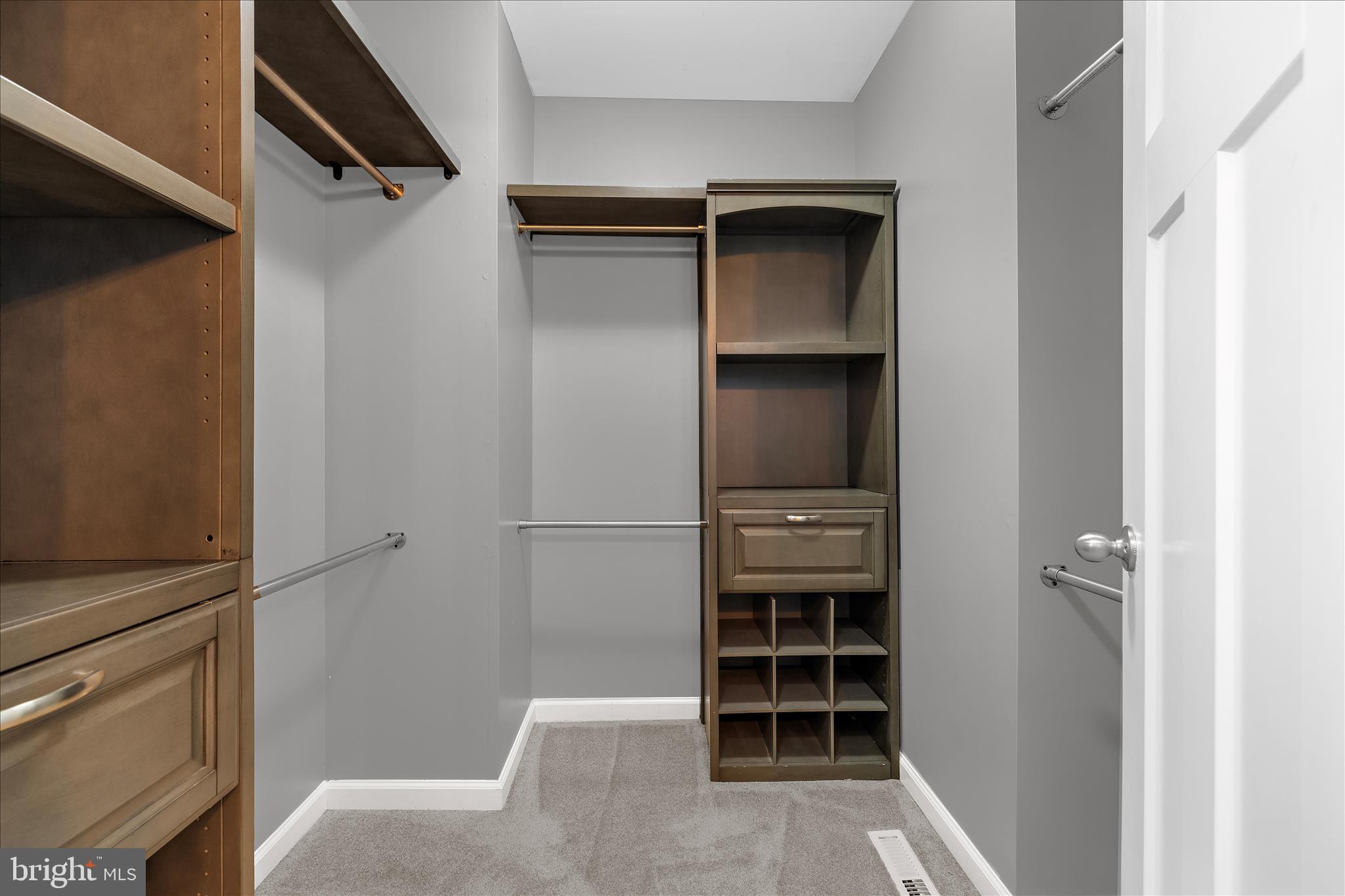 THE MEADOWS - Residential