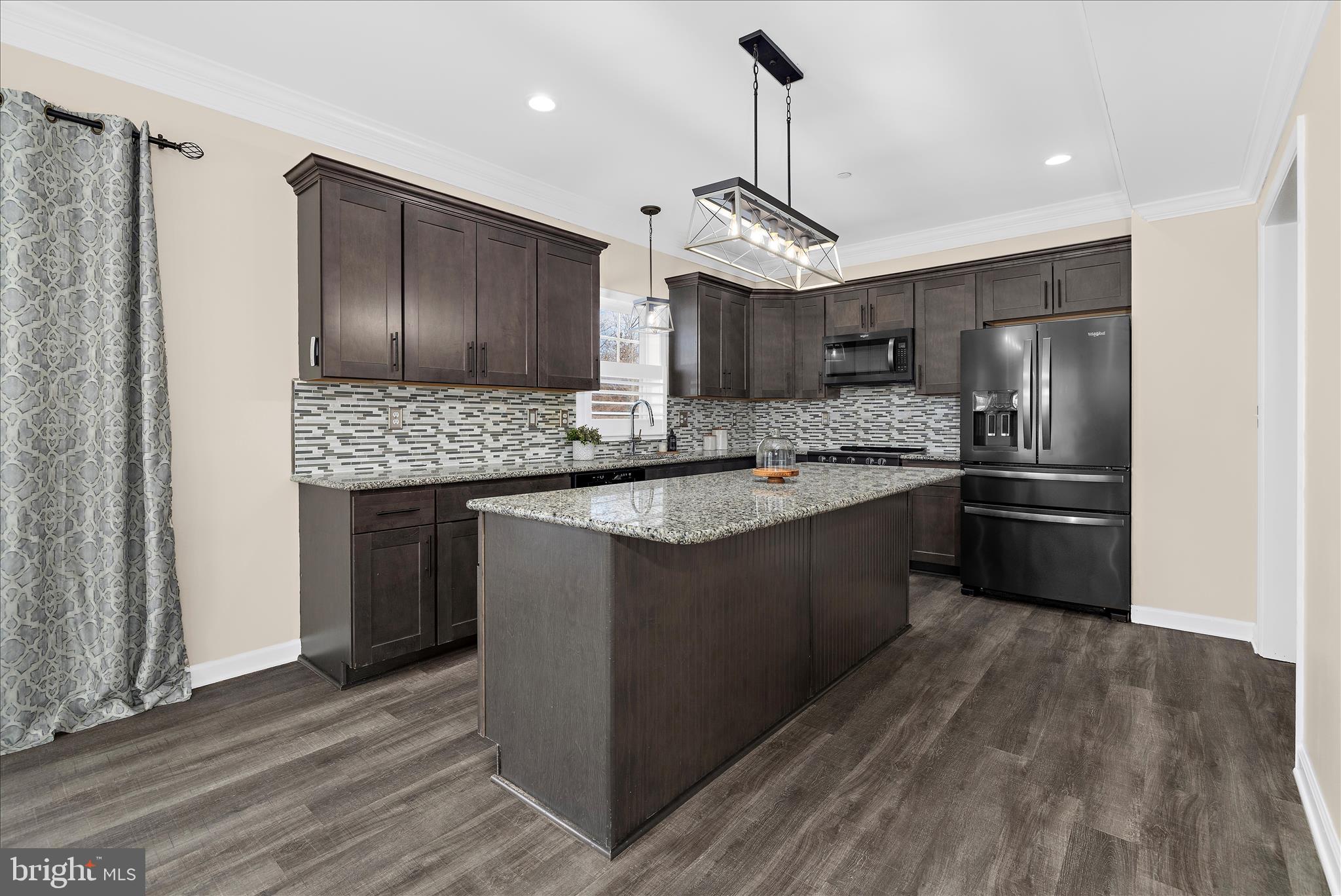 THE MEADOWS - Residential