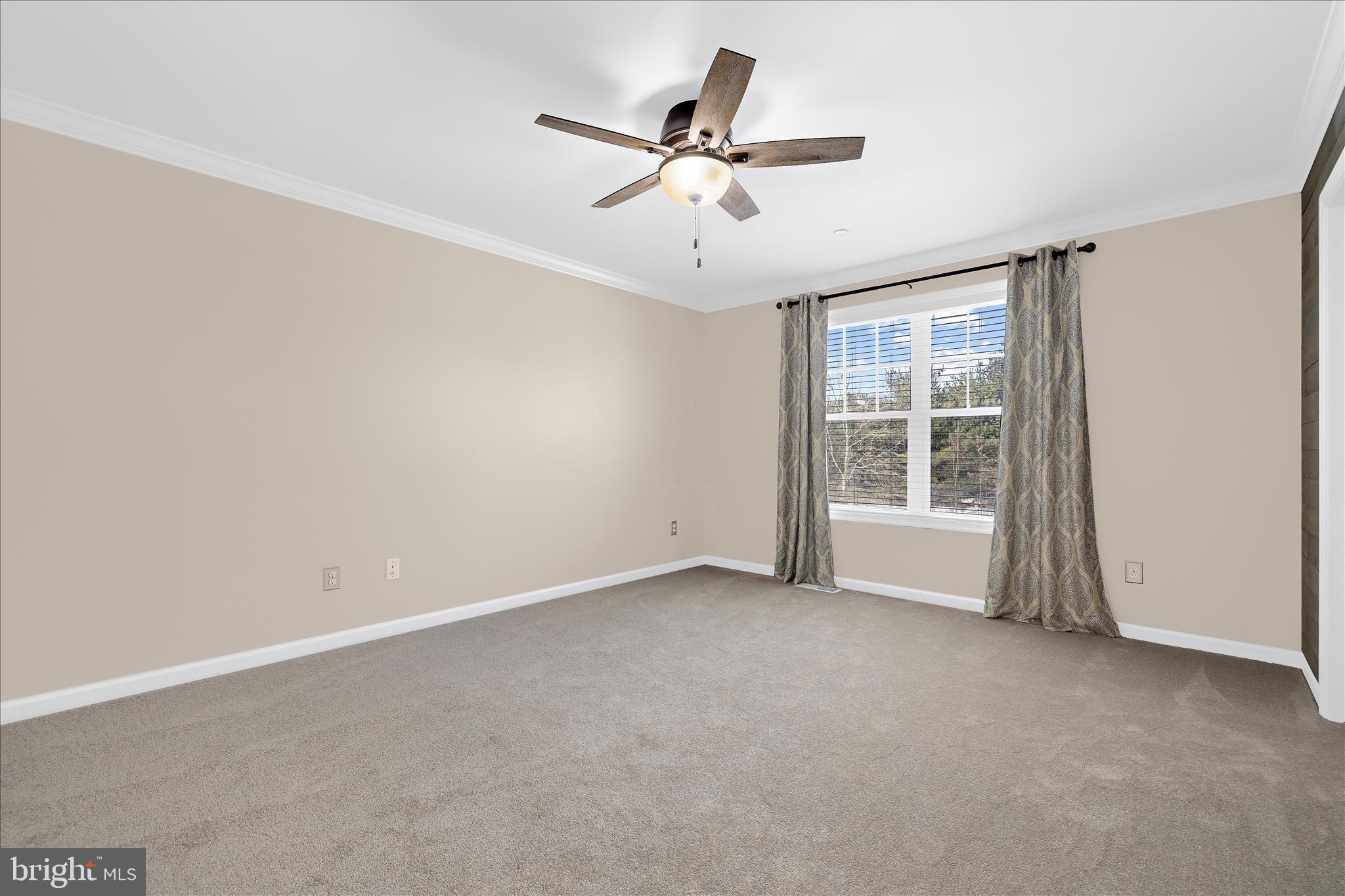 THE MEADOWS - Residential