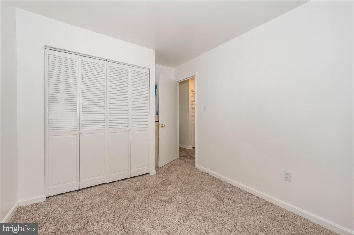 GREENHILLS - Residential