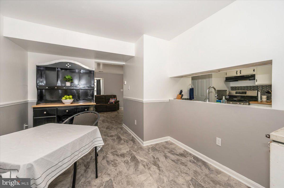 GREENHILLS - Residential