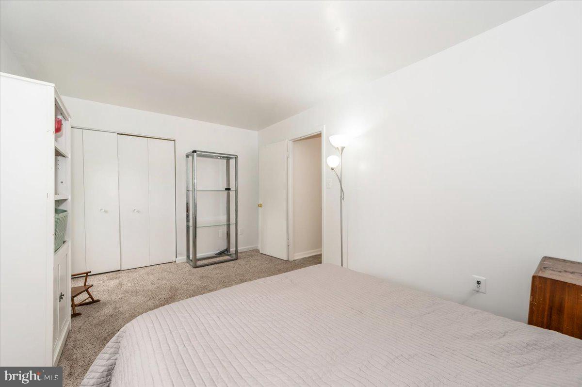 GREENHILLS - Residential