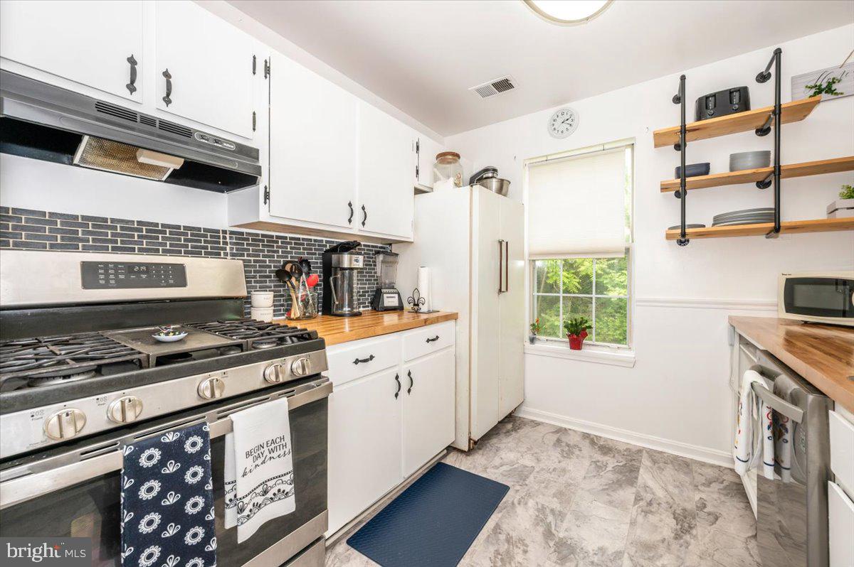 GREENHILLS - Residential