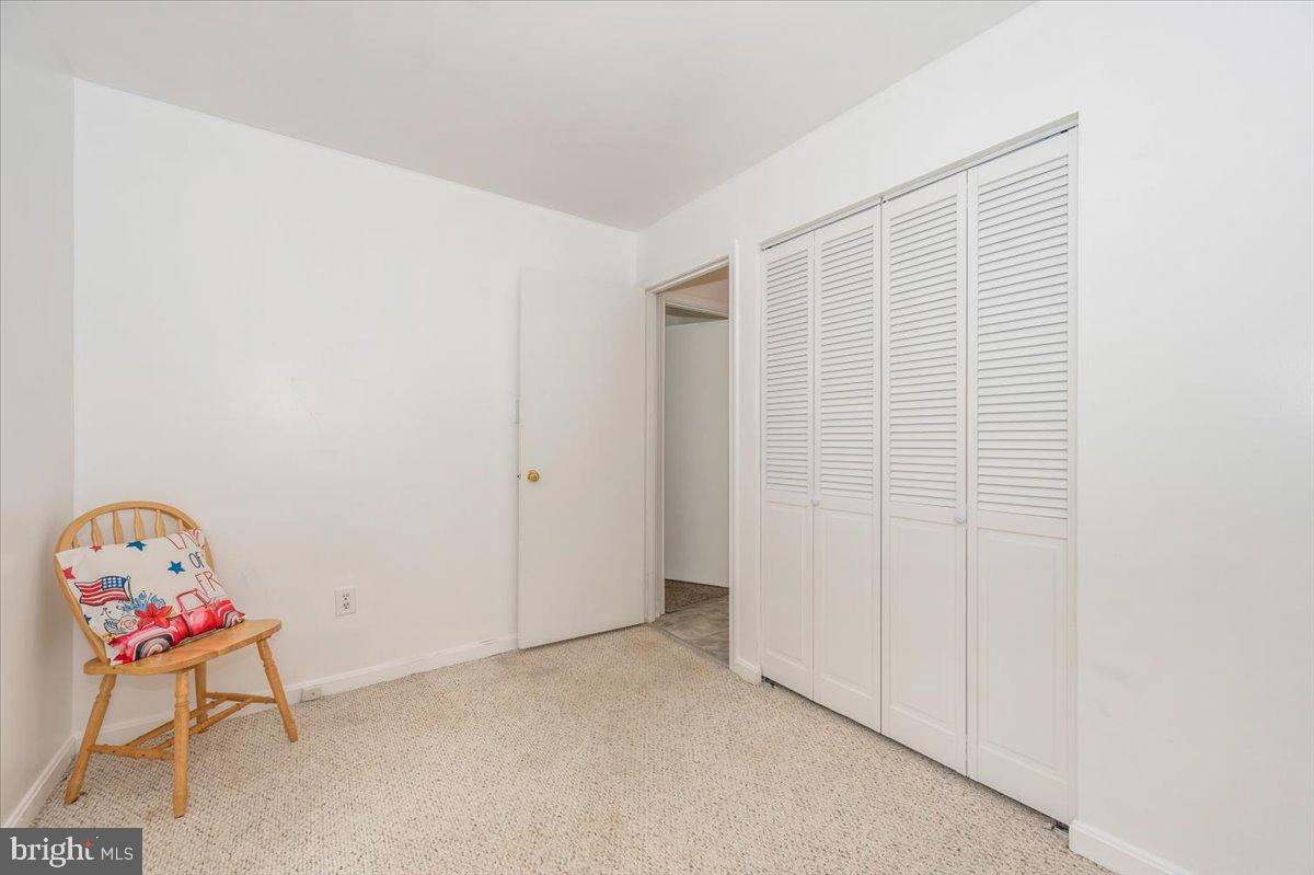 GREENHILLS - Residential