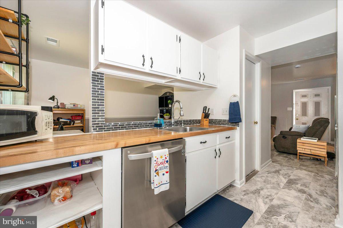 GREENHILLS - Residential