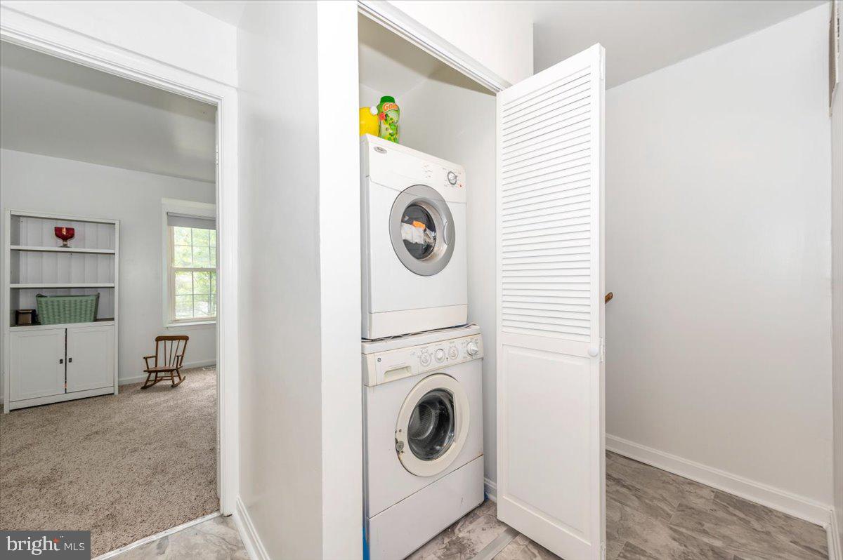 GREENHILLS - Residential