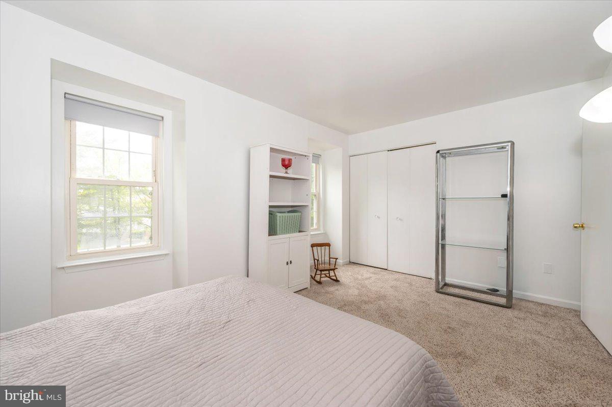 GREENHILLS - Residential