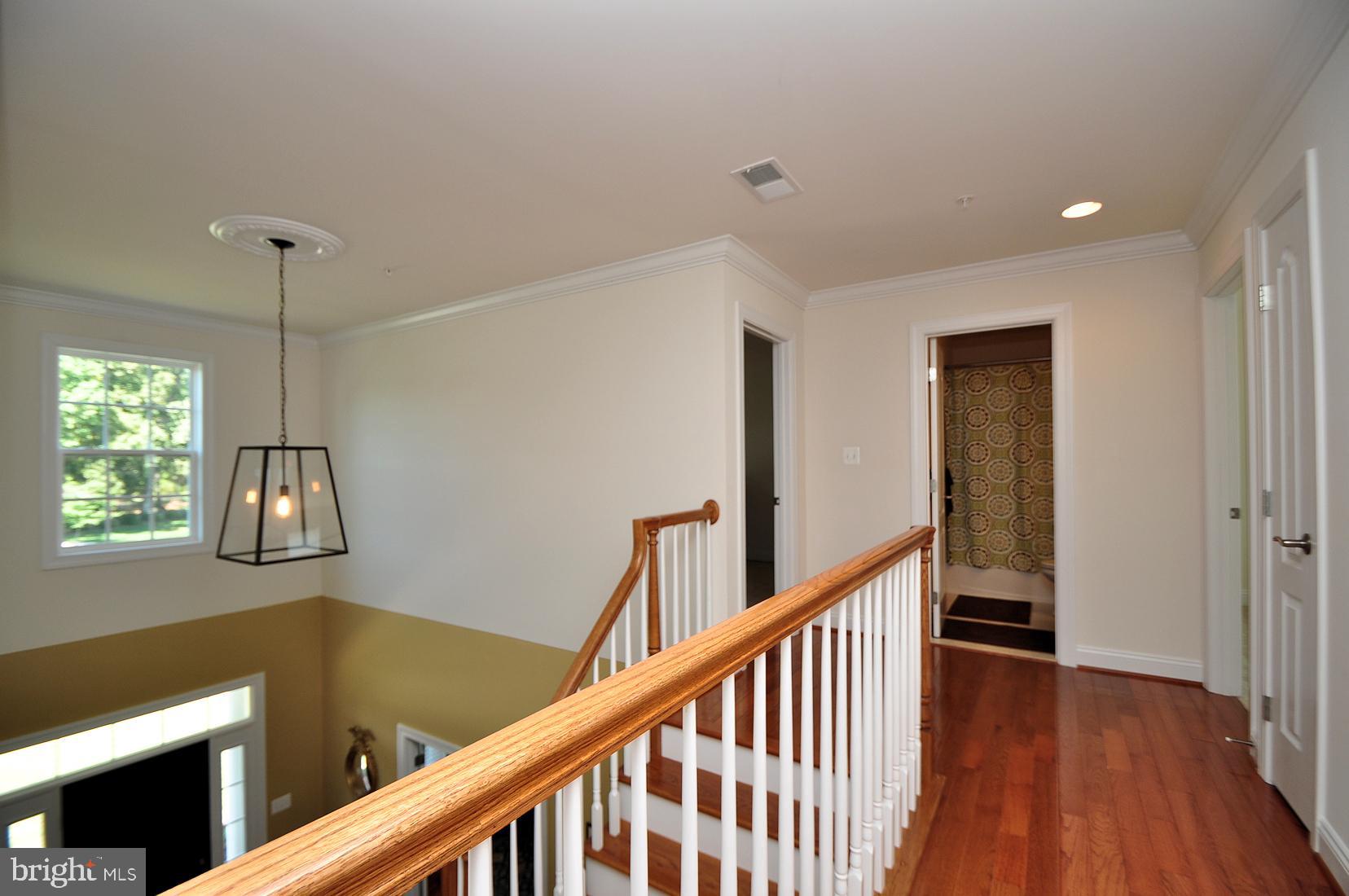 GRIFFITH LANDING - Residential