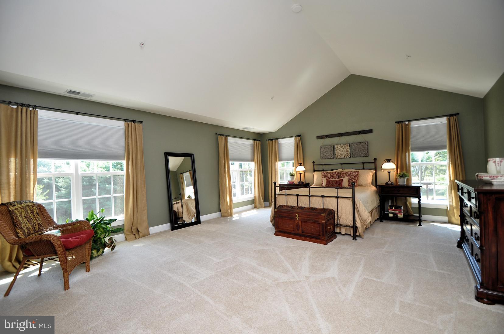 GRIFFITH LANDING - Residential