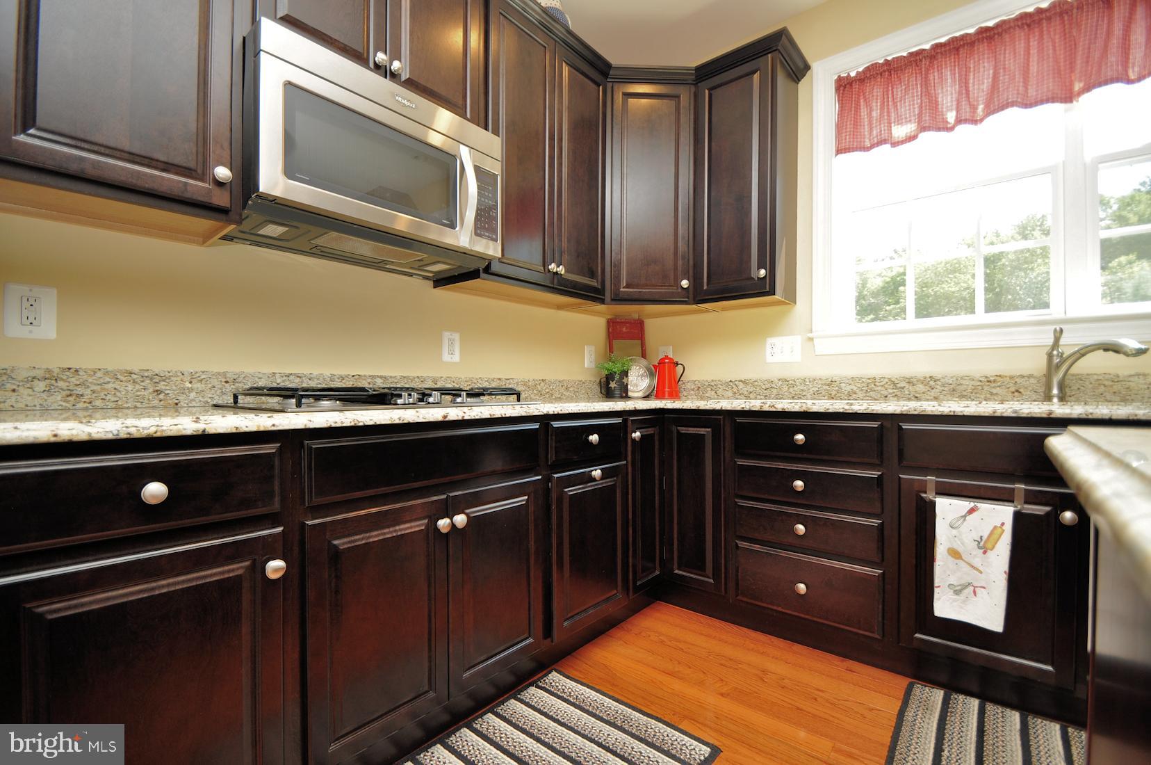 GRIFFITH LANDING - Residential