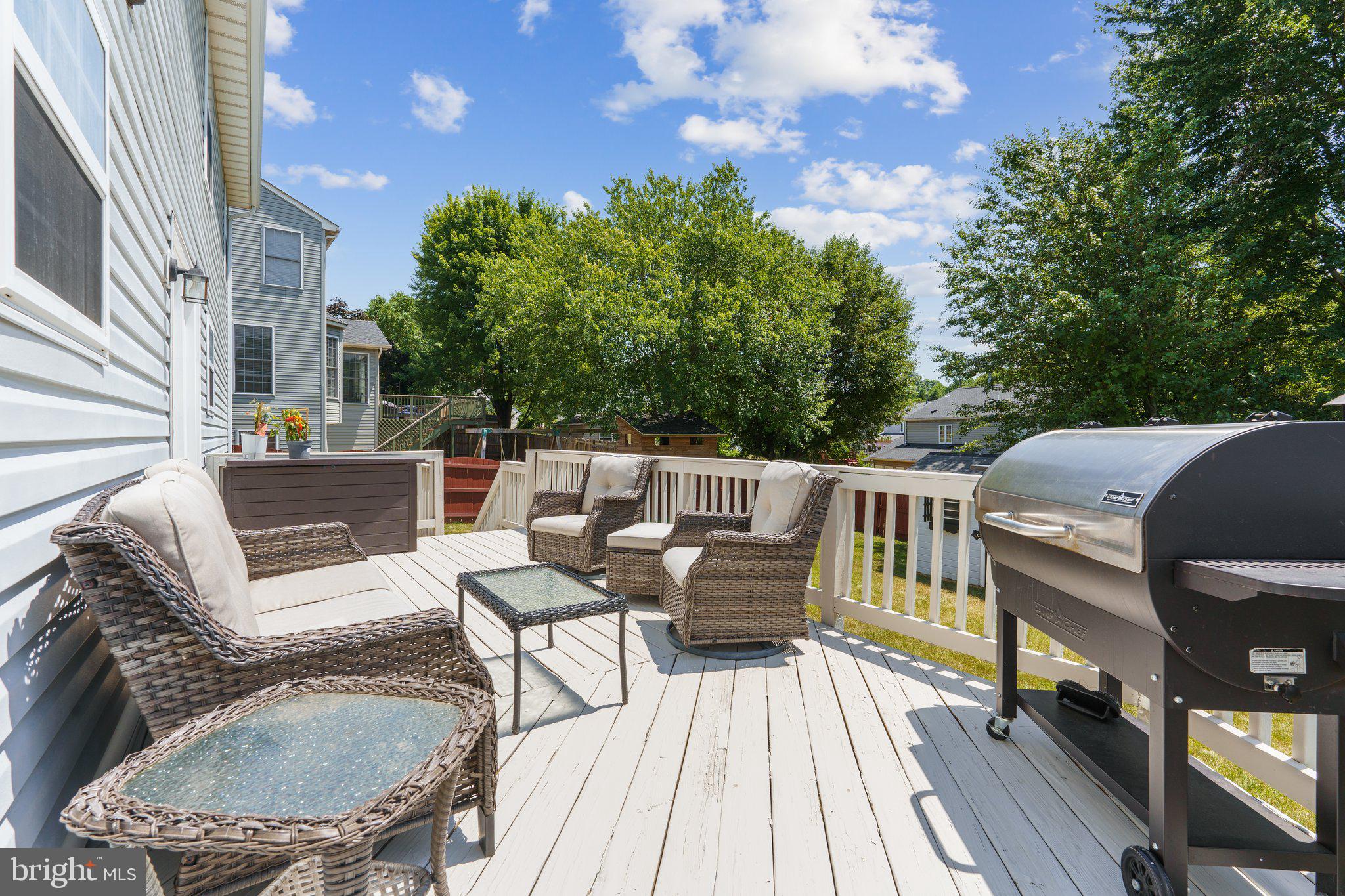 AUTUMN RIDGE - Residential