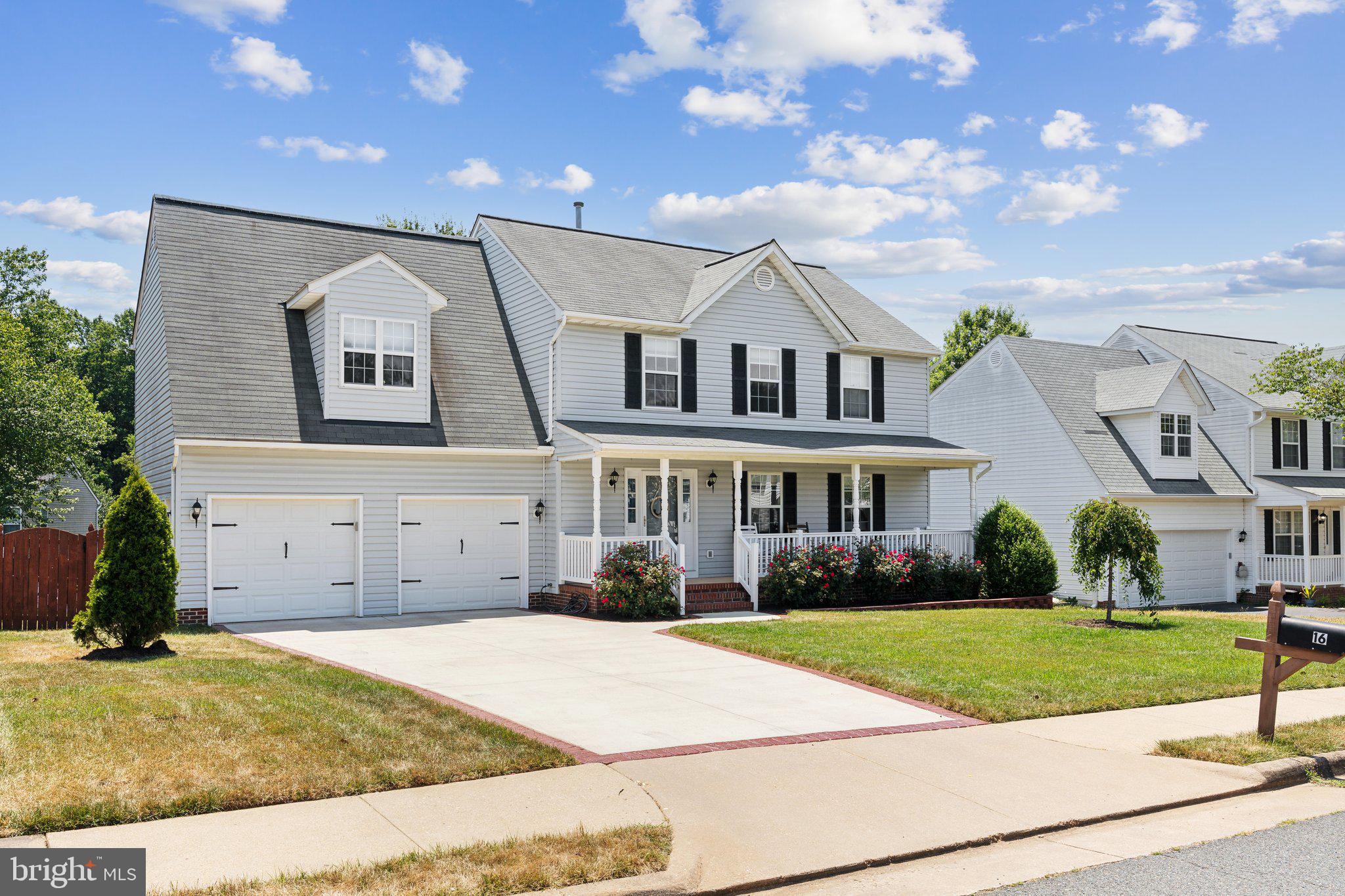 AUTUMN RIDGE - Residential