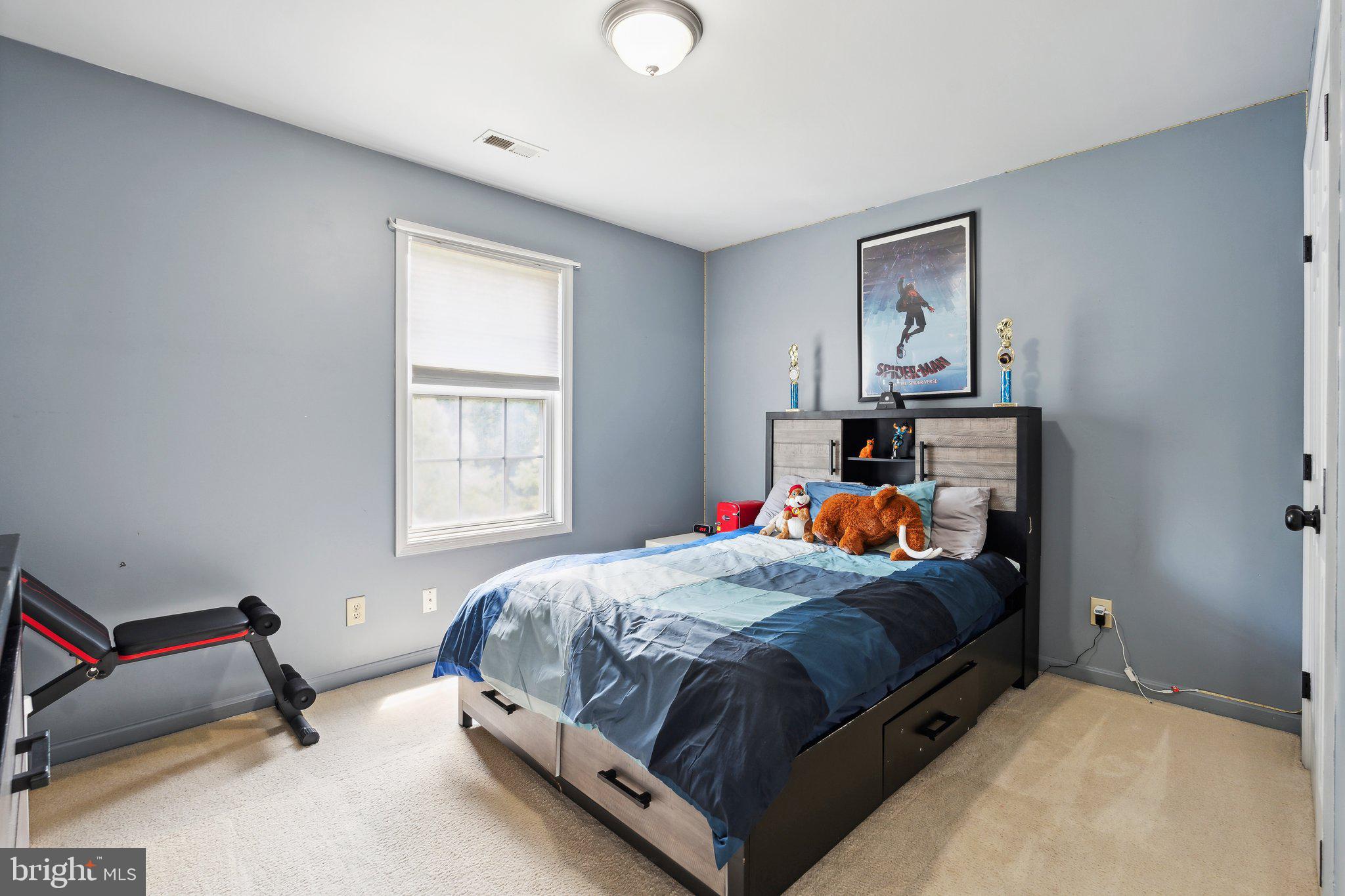 AUTUMN RIDGE - Residential