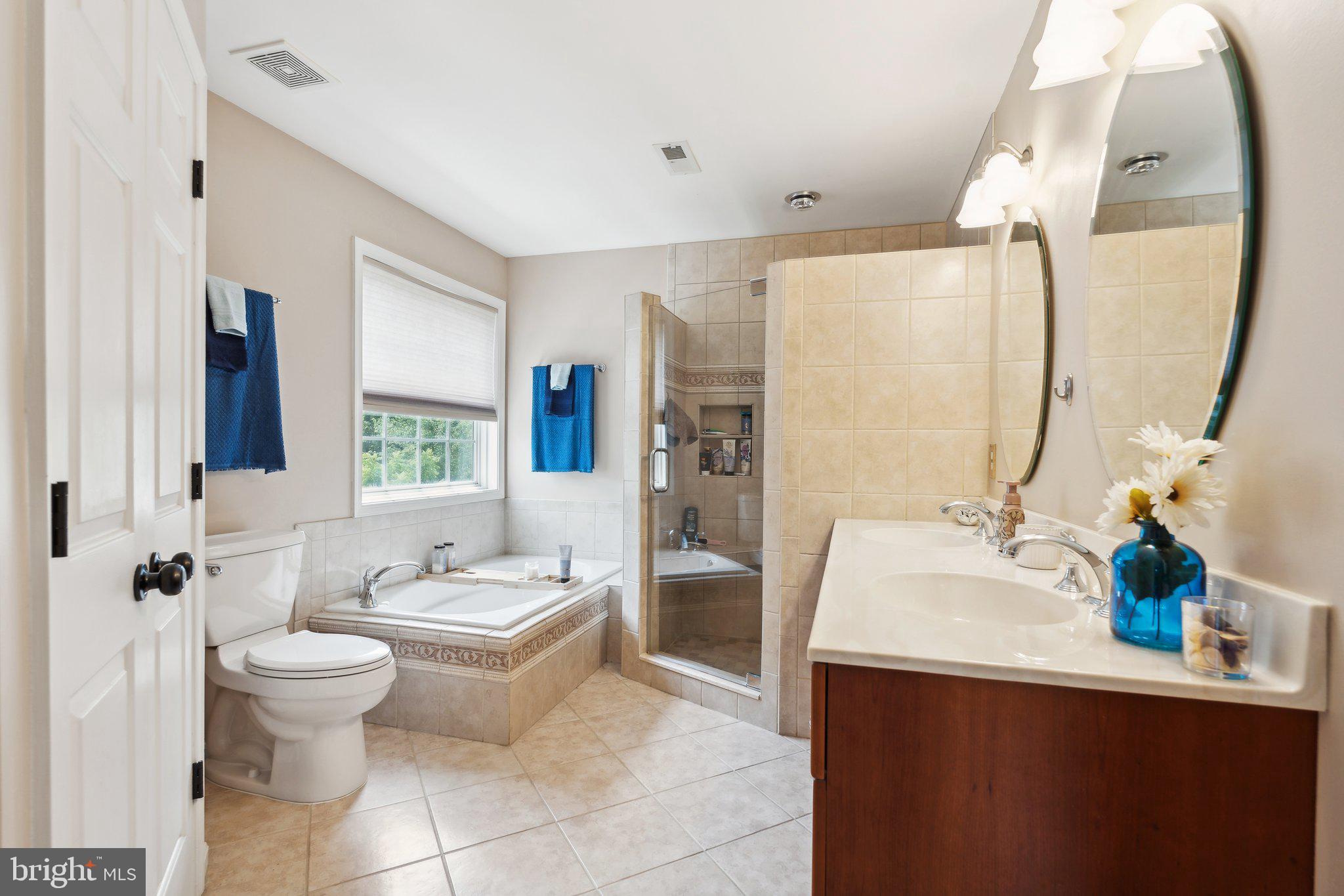 AUTUMN RIDGE - Residential