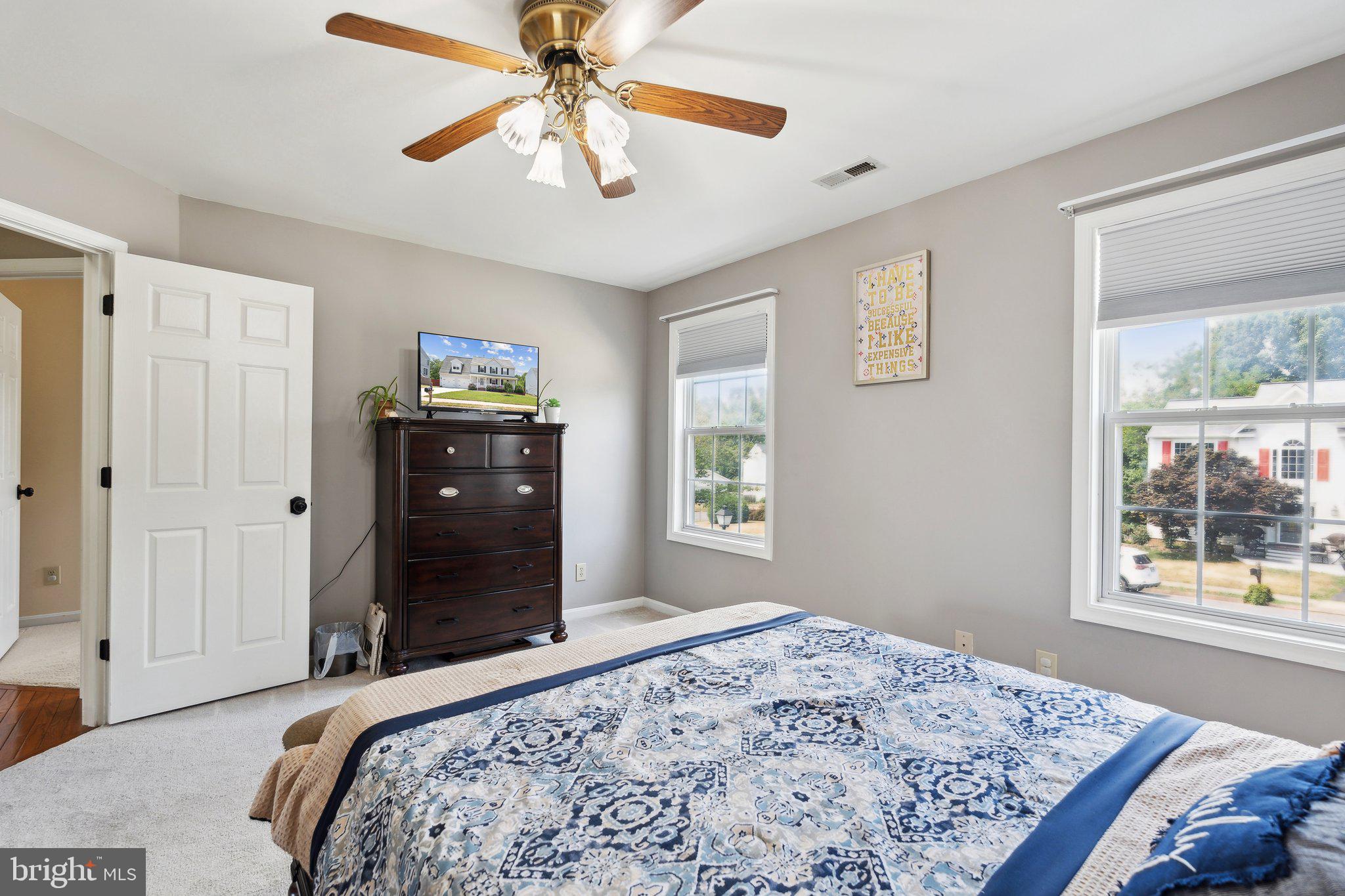 AUTUMN RIDGE - Residential