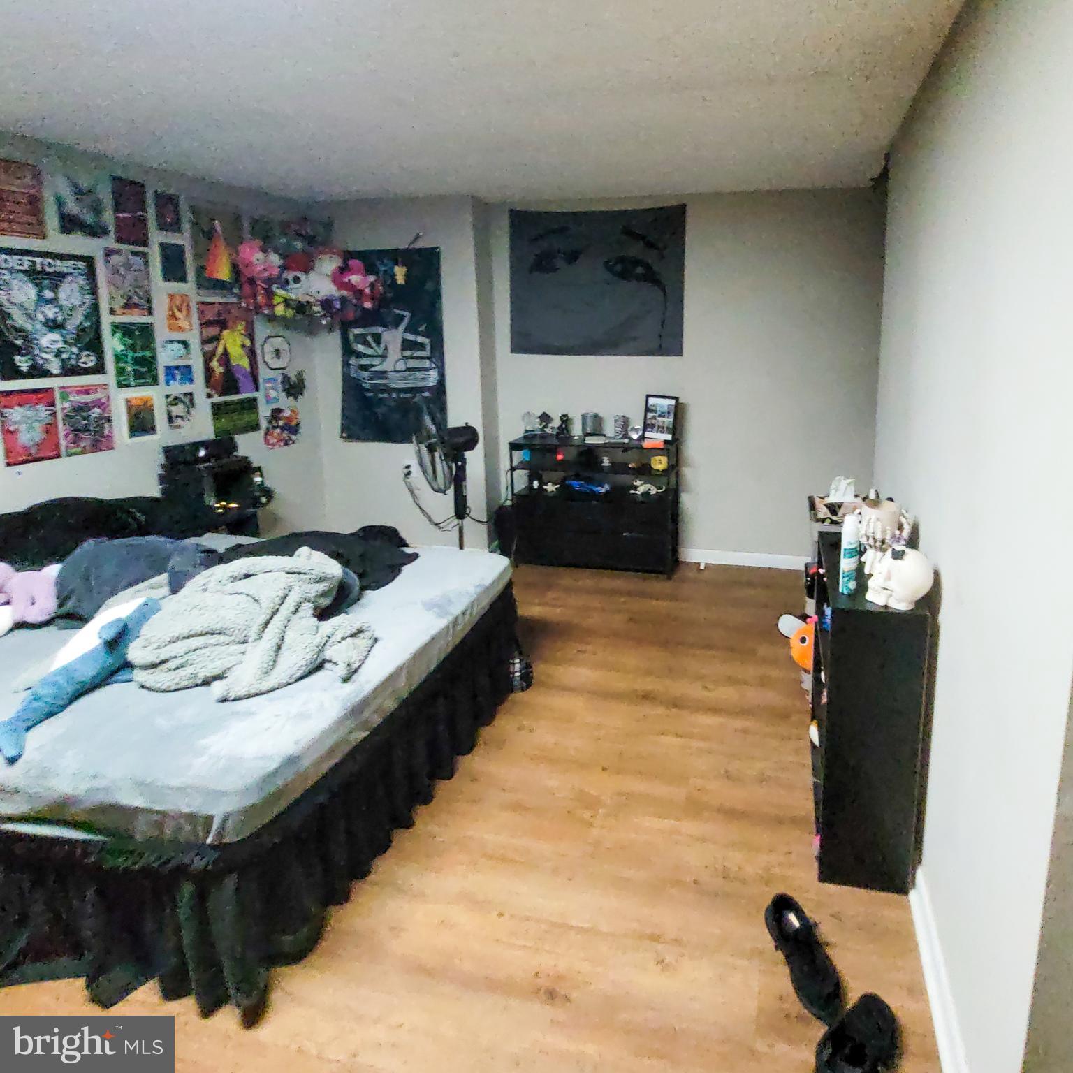 HARFORD SQUARE - Residential