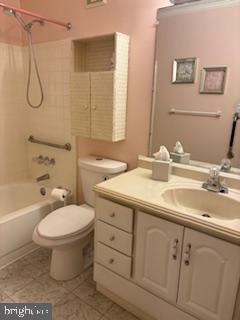 THE OAKTON - Residential