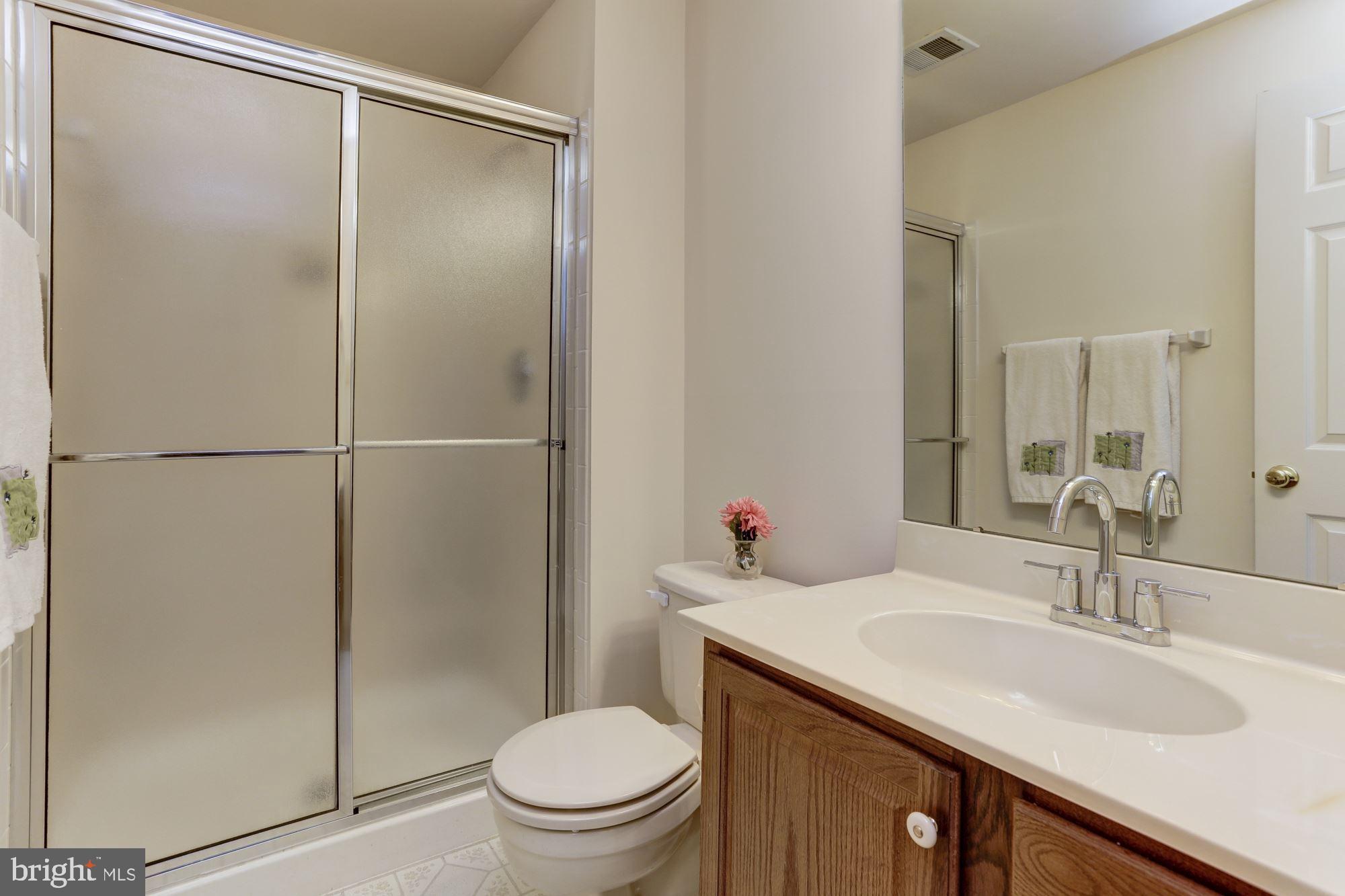 ALLNUTT FARMS ESTATES - Residential