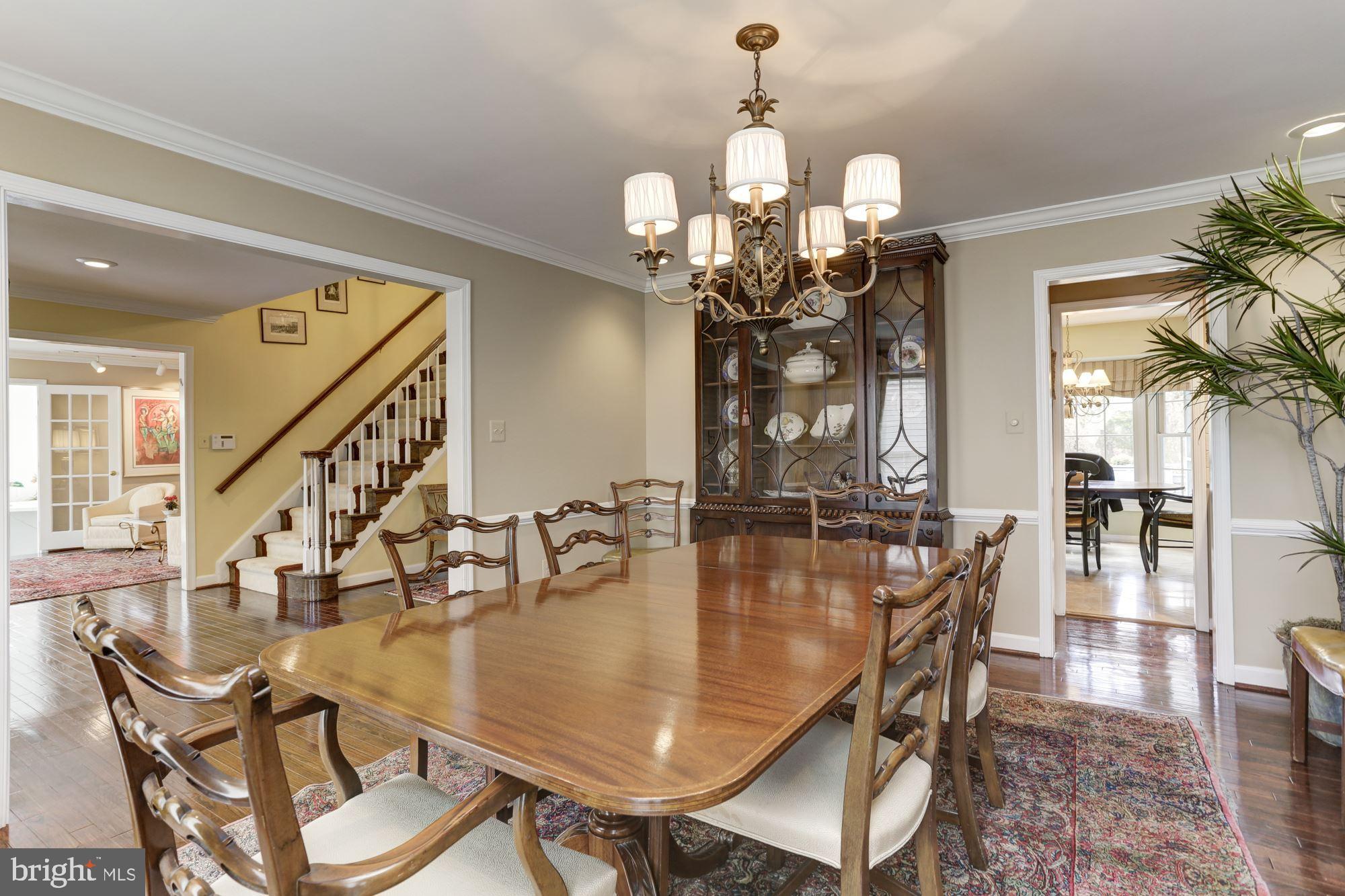 ALLNUTT FARMS ESTATES - Residential