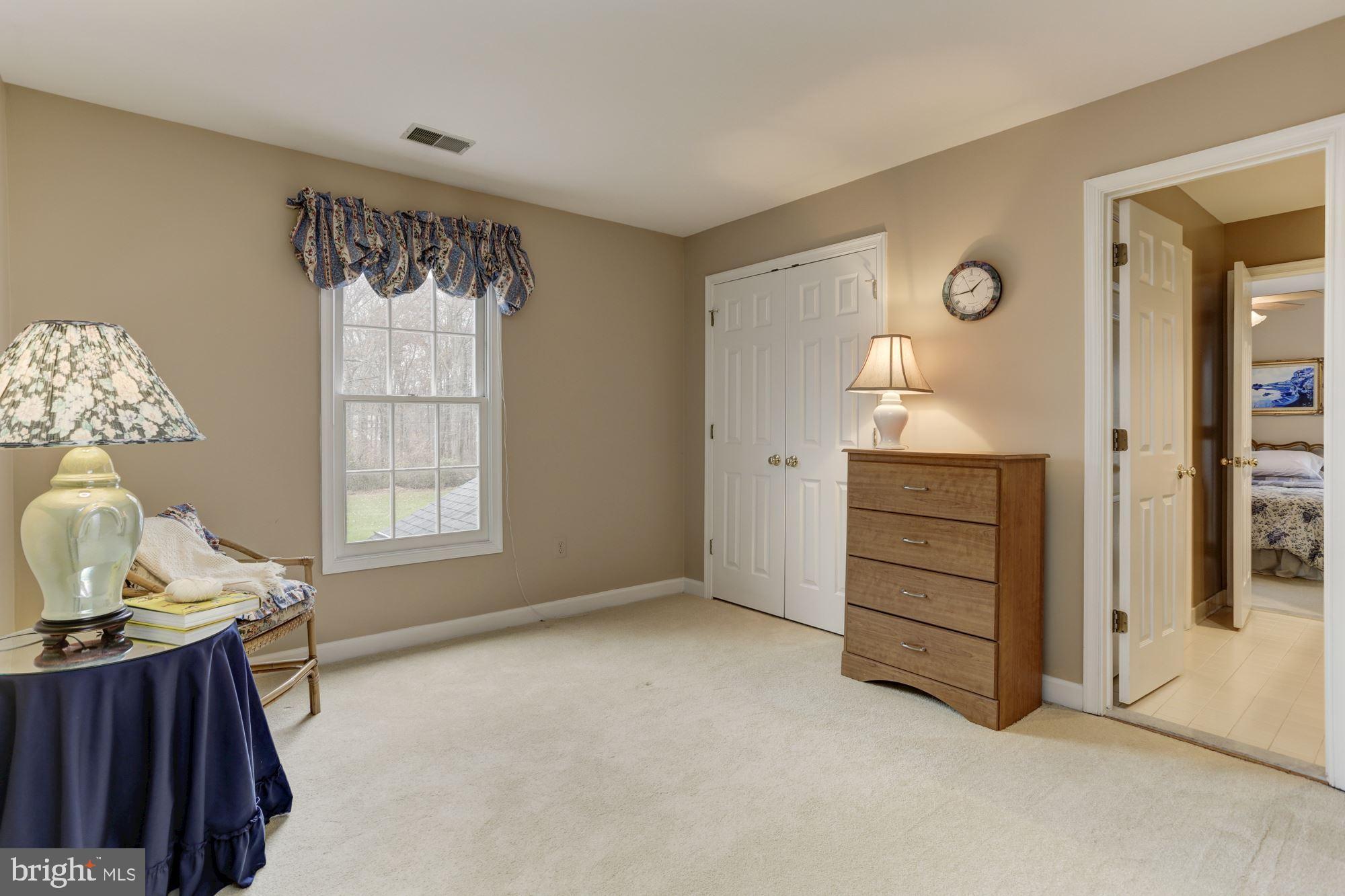 ALLNUTT FARMS ESTATES - Residential