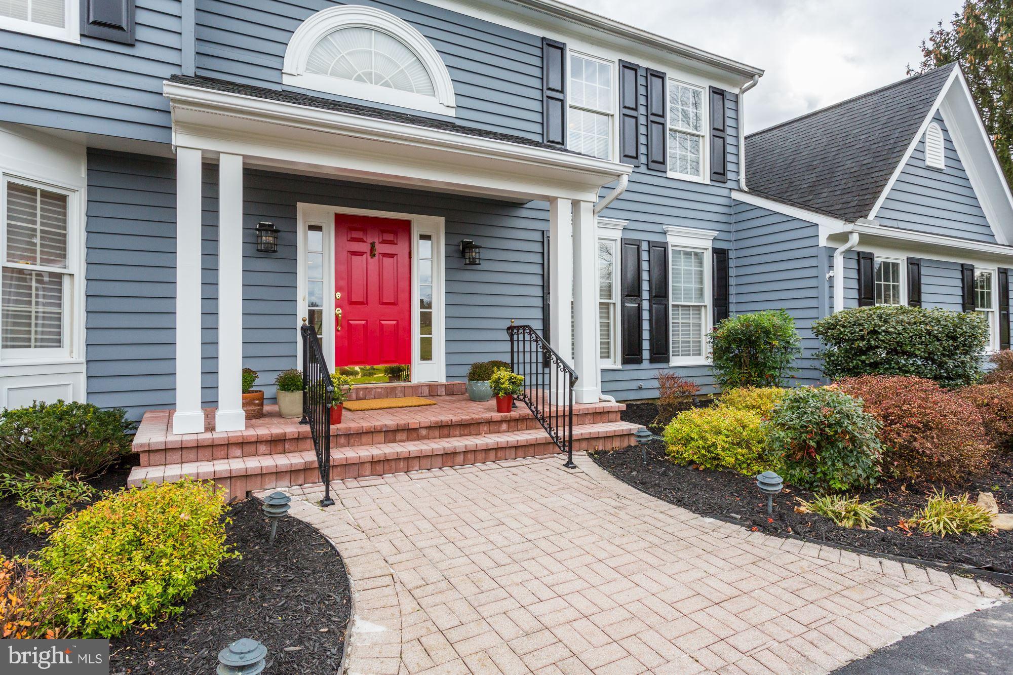 ALLNUTT FARMS ESTATES - Residential