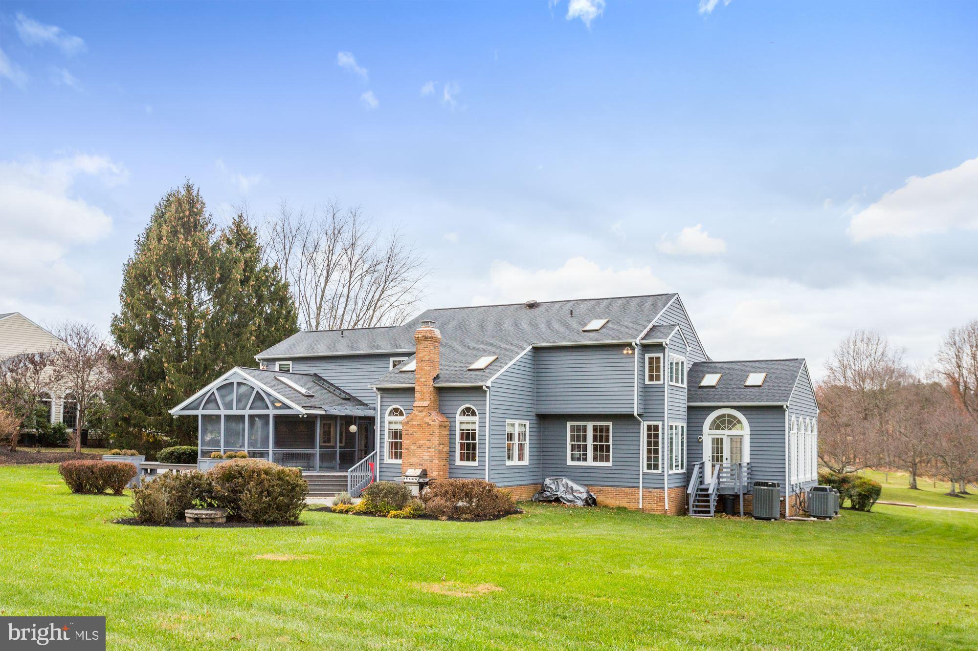 ALLNUTT FARMS ESTATES - Residential