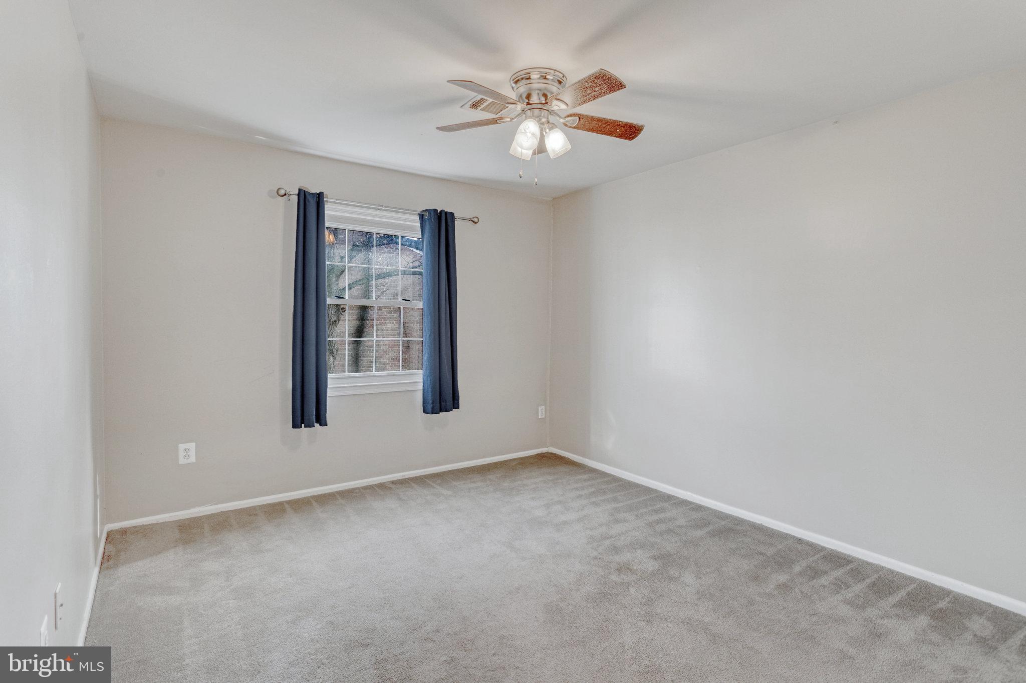 RIVERVIEW OVERLOOK - Residential