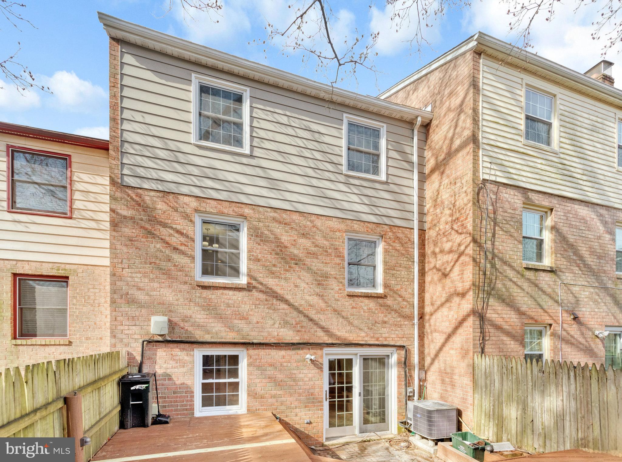 RIVERVIEW OVERLOOK - Residential